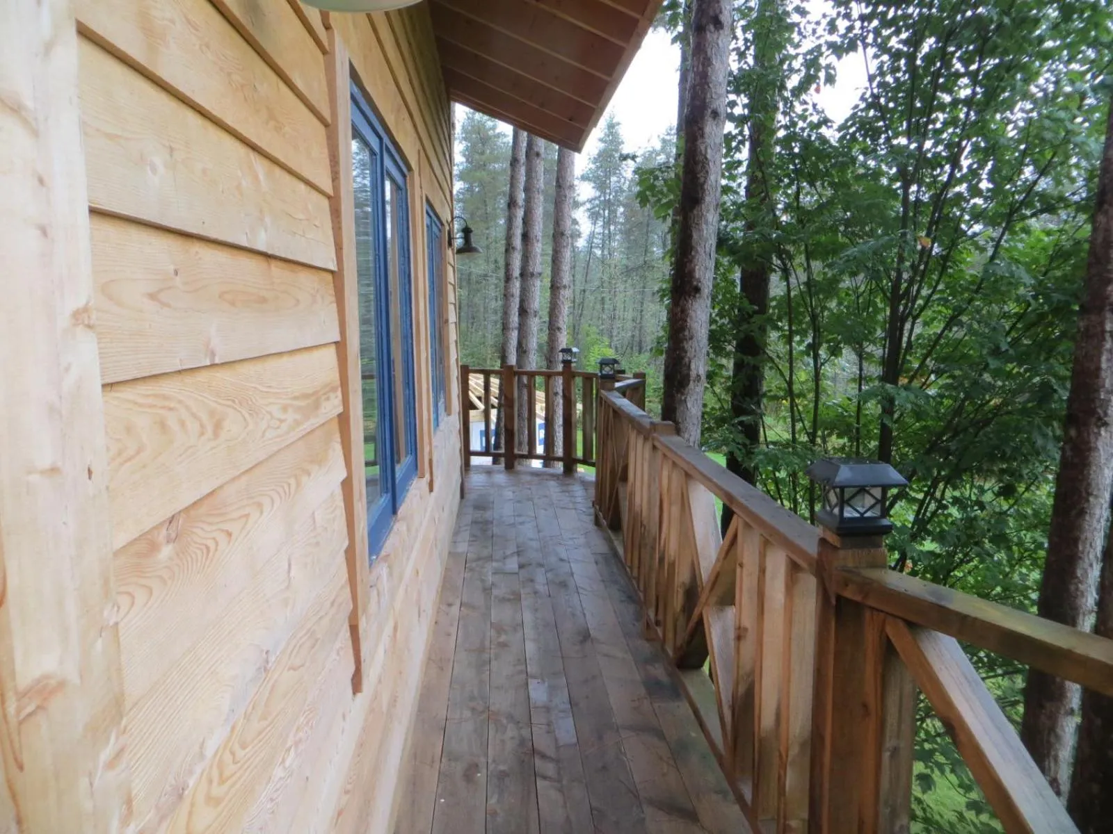 Balcony/Terrace in La maison sous les arbres