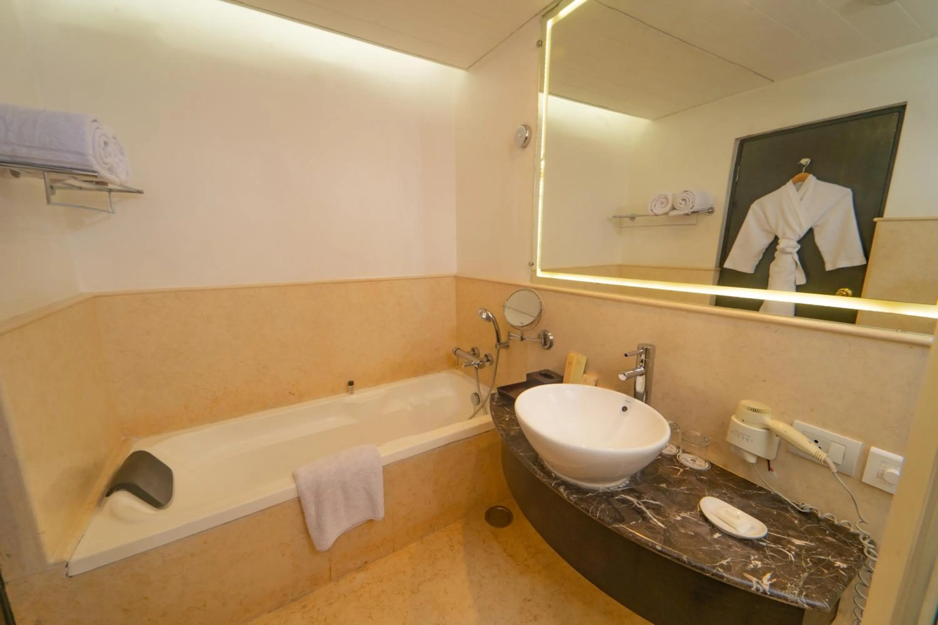 Shower in Casa De Goa - Boutique Resort - Calangute