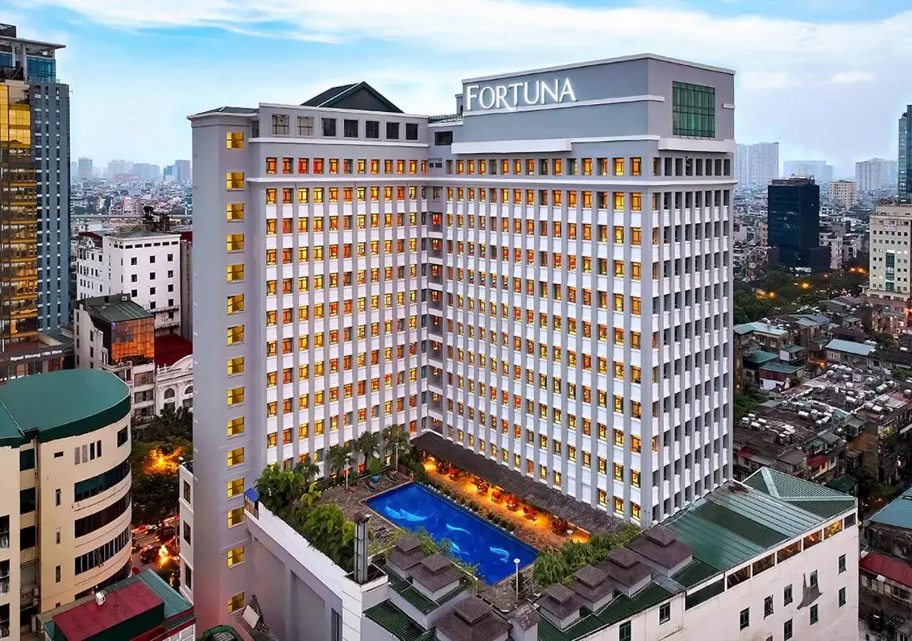 Property building in Fortuna Hotel Hanoi Property building in Fortuna Hotel Hanoi