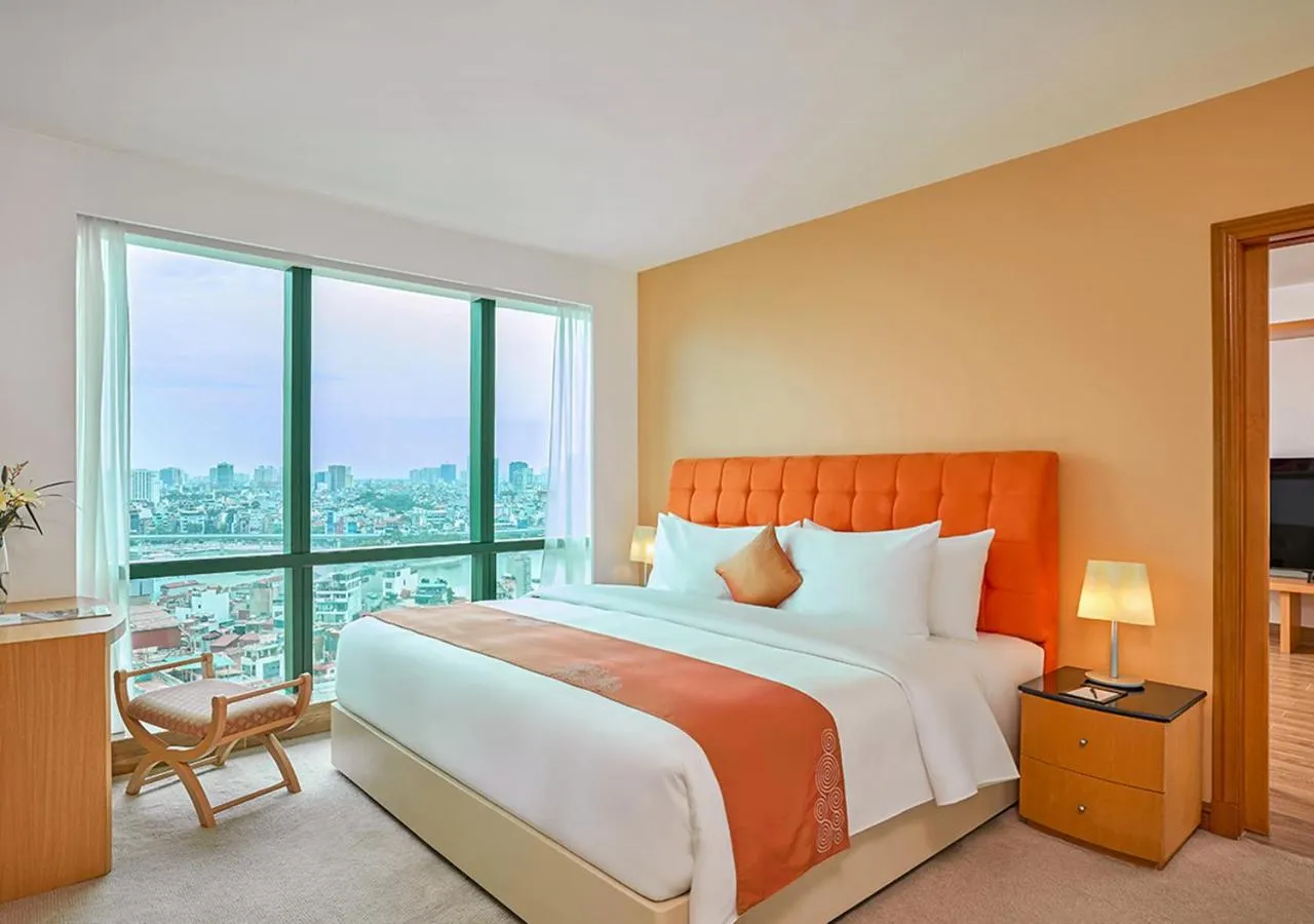 Bedroom, Bed in Fortuna Hotel Hanoi