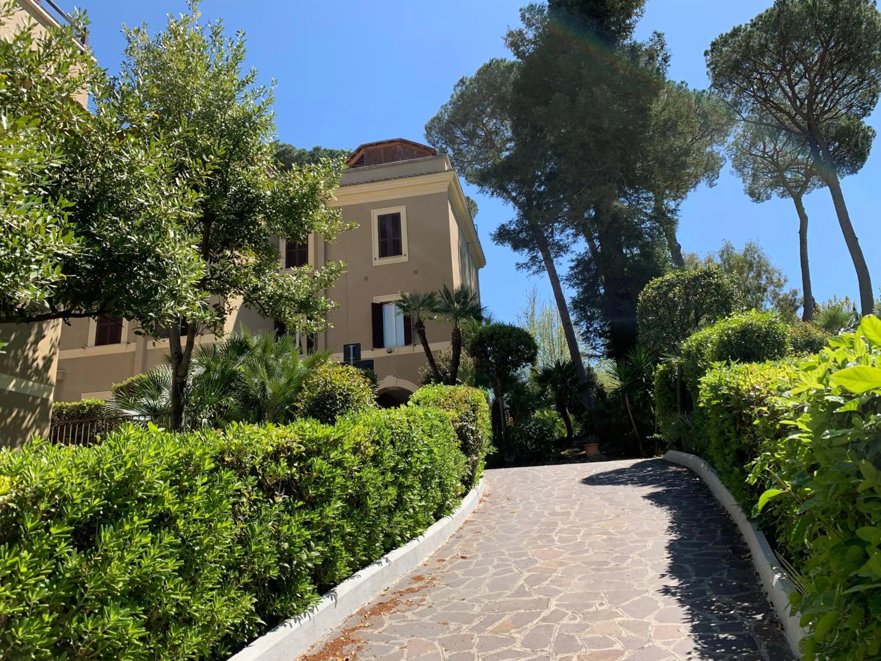 Property building in Villa Angelina