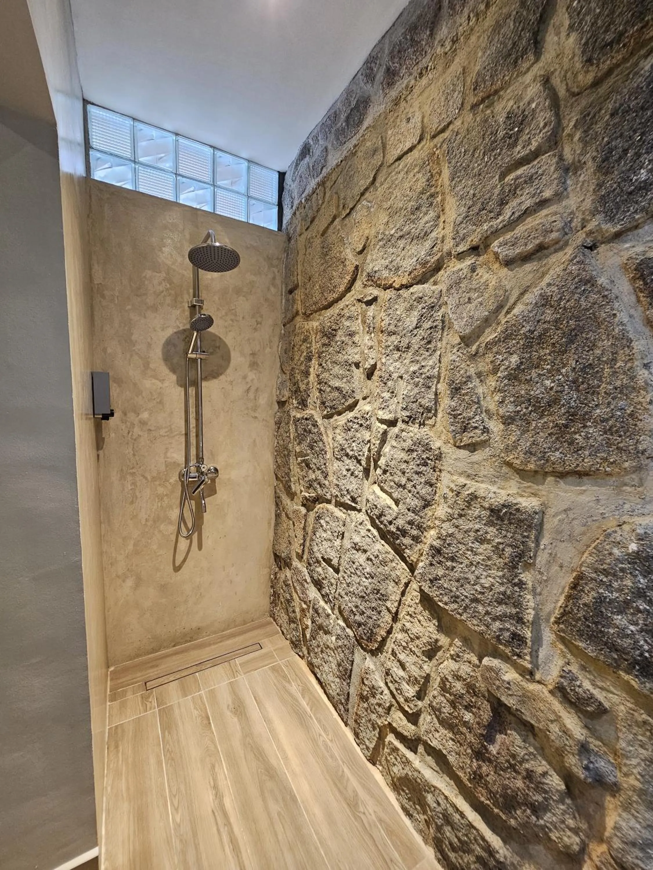 Shower in Moulin Kann Villas