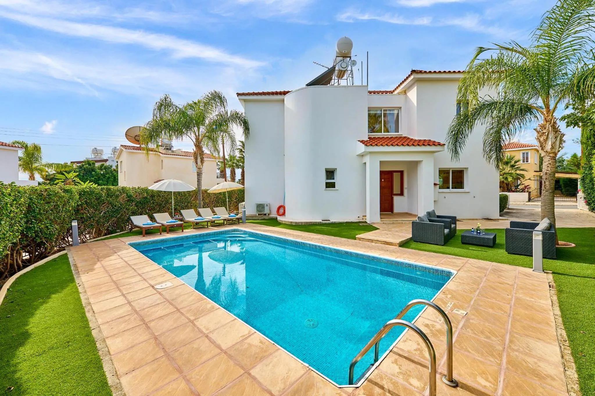 Swimming pool in Villa Haven by Ezoria Villas