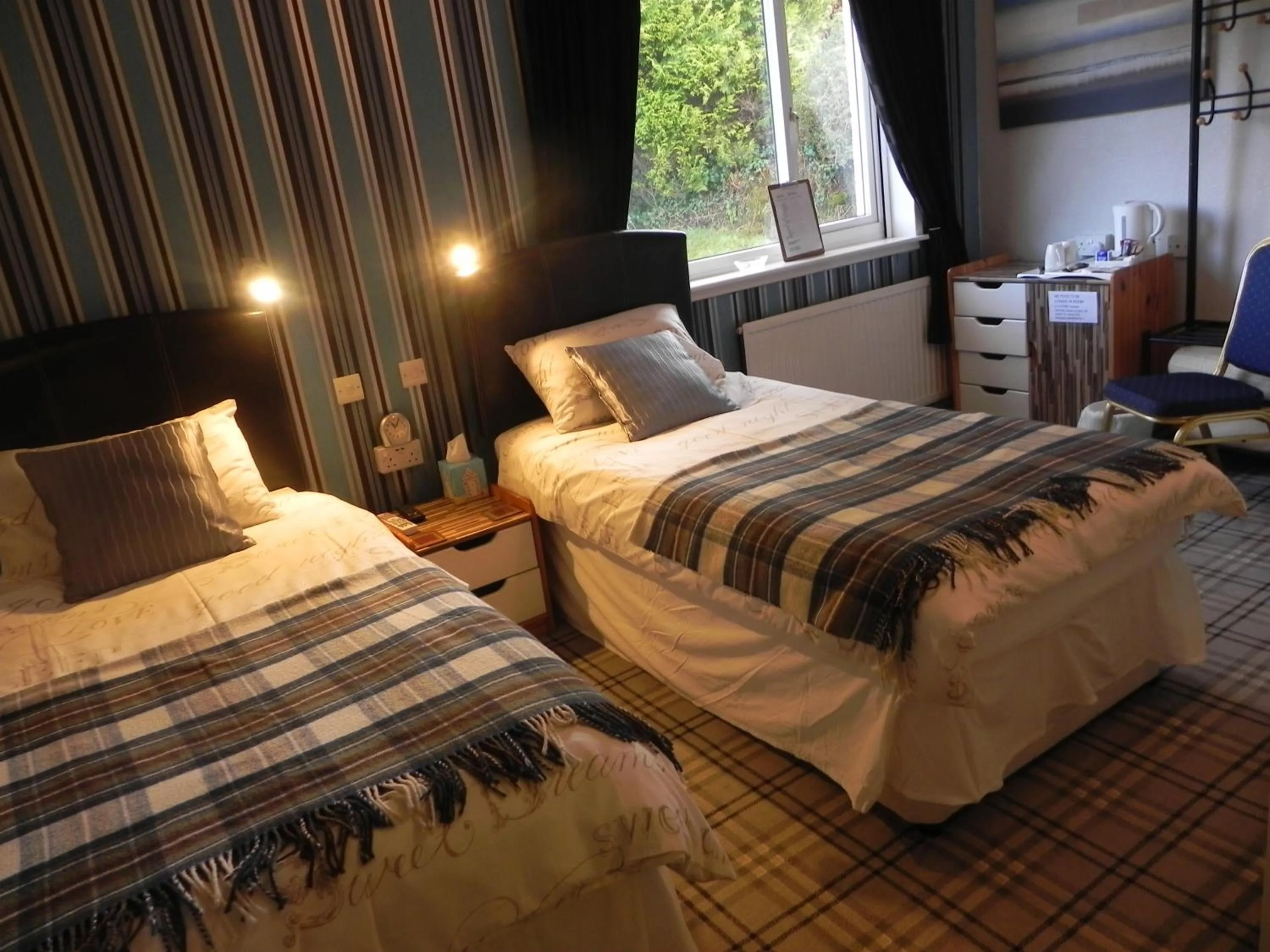 Bed in glenardran house