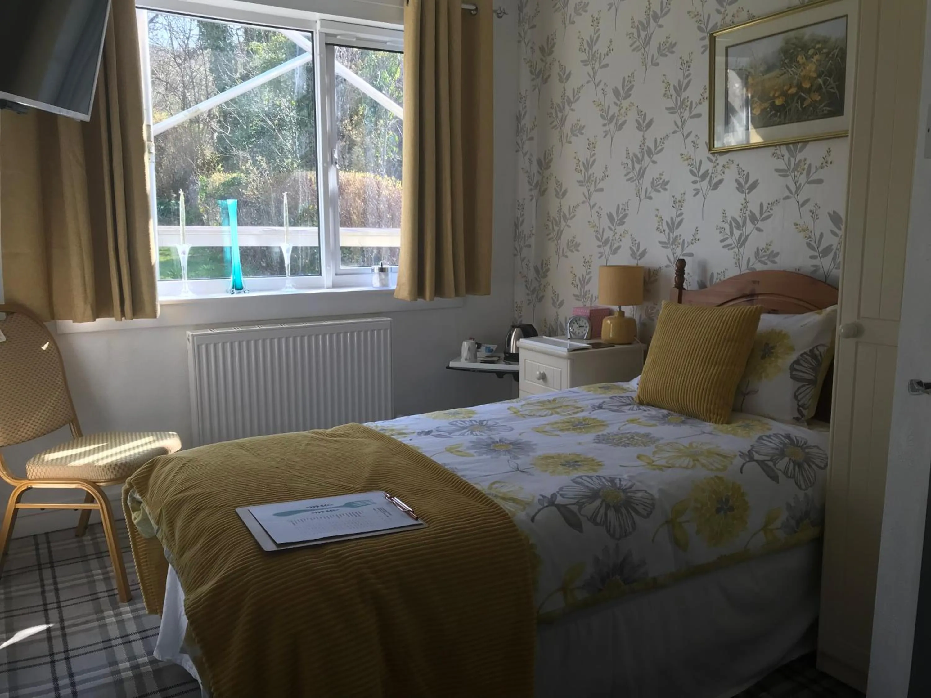 Bed in glenardran house