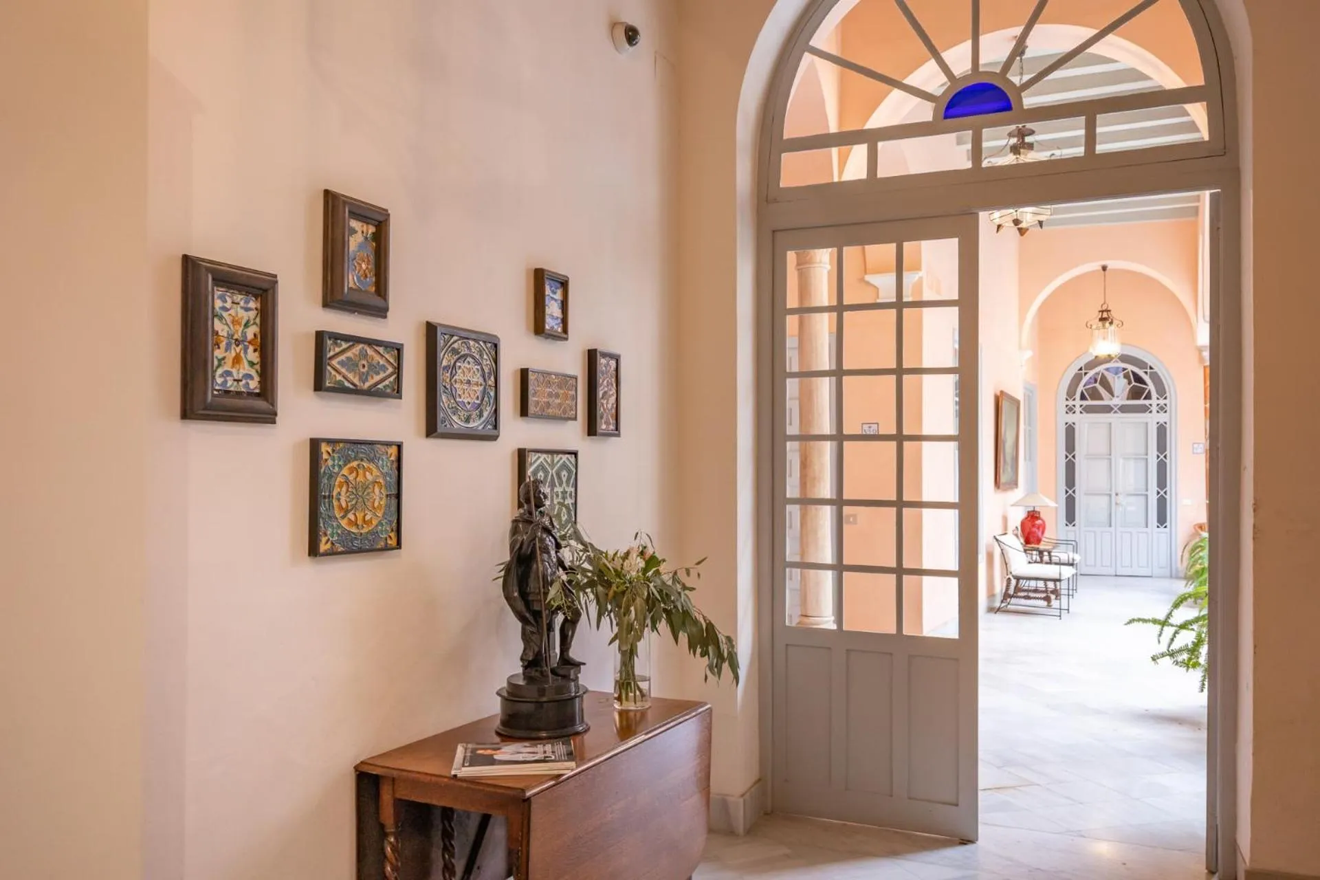 Palacio Marmoles by Valcambre