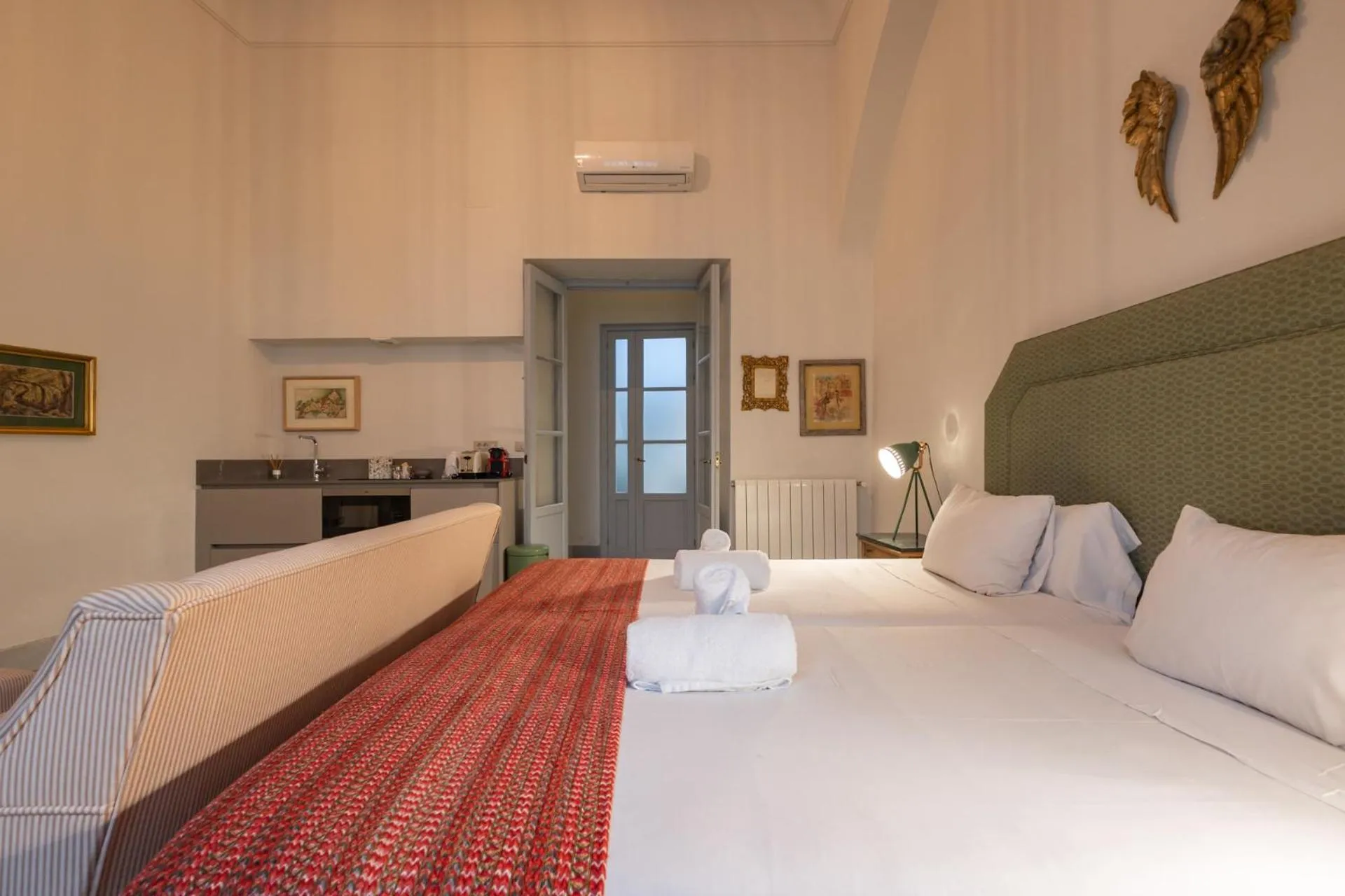 Bed in Palacio Marmoles by Valcambre