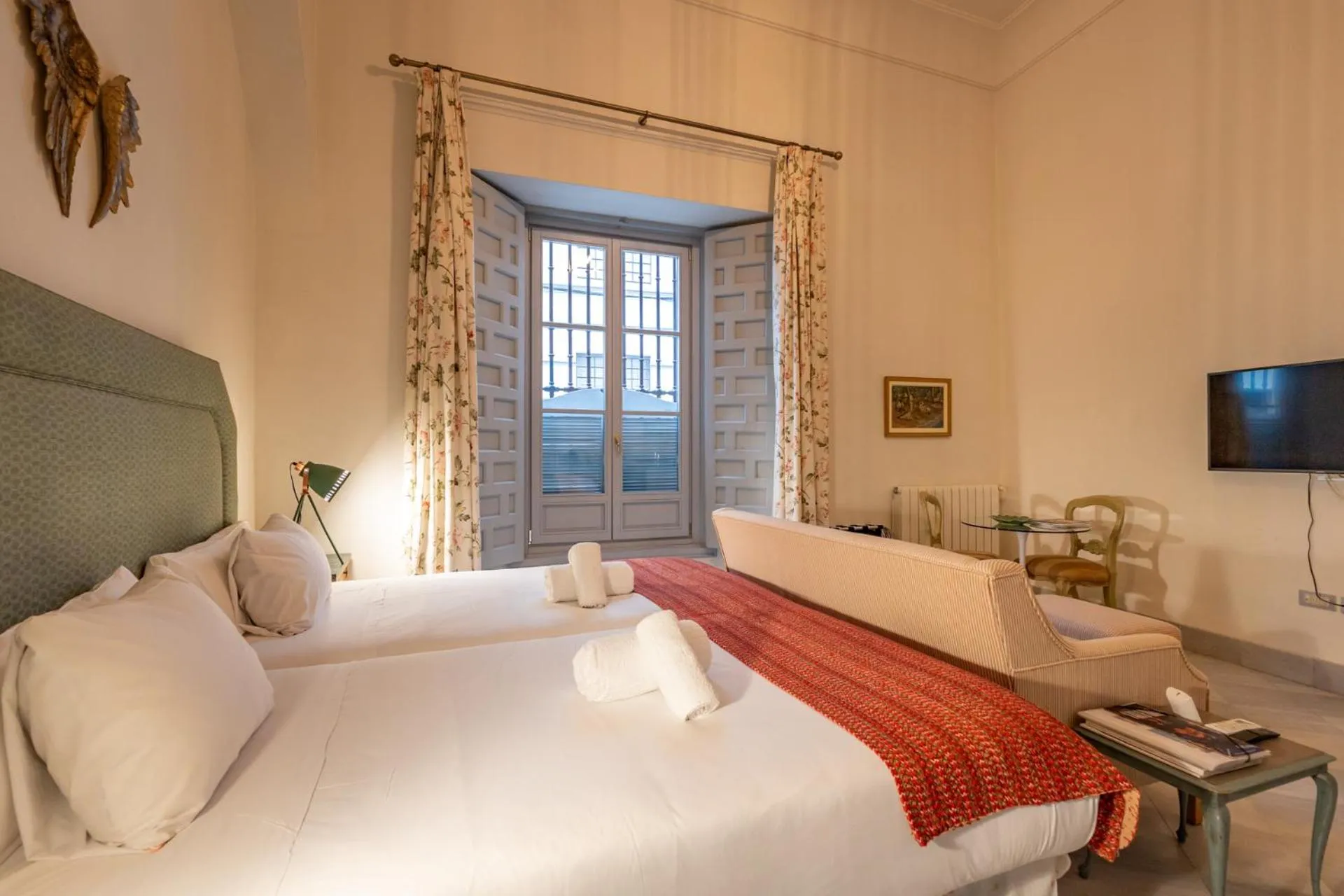 Bed in Palacio Marmoles by Valcambre