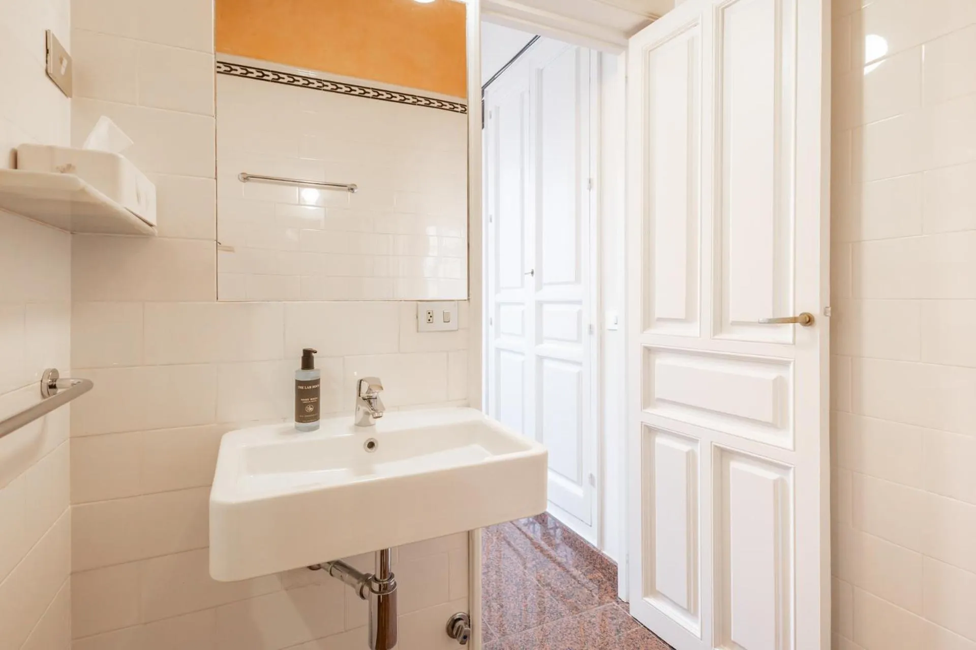 Palacio Marmoles by Valcambre