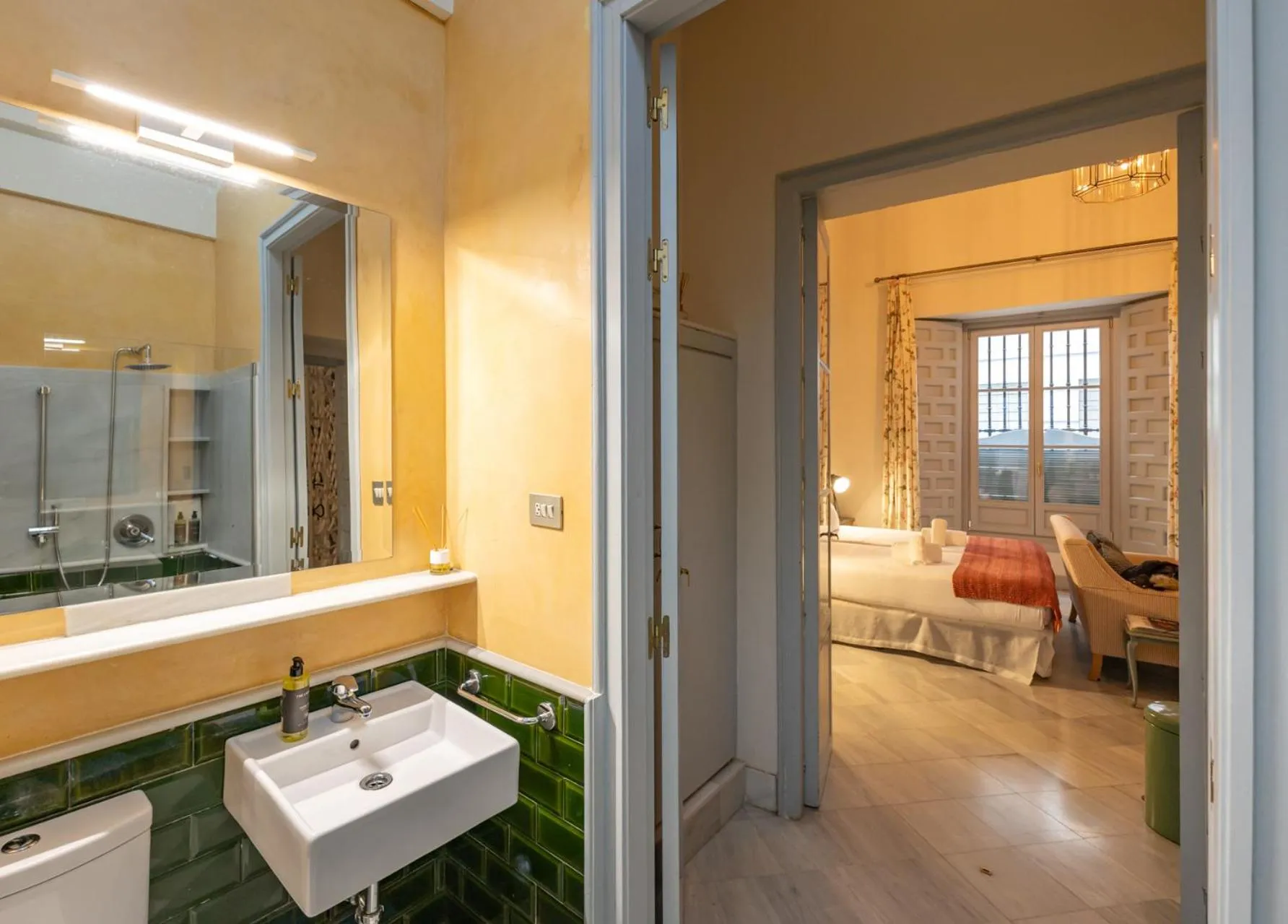 Palacio Marmoles by Valcambre