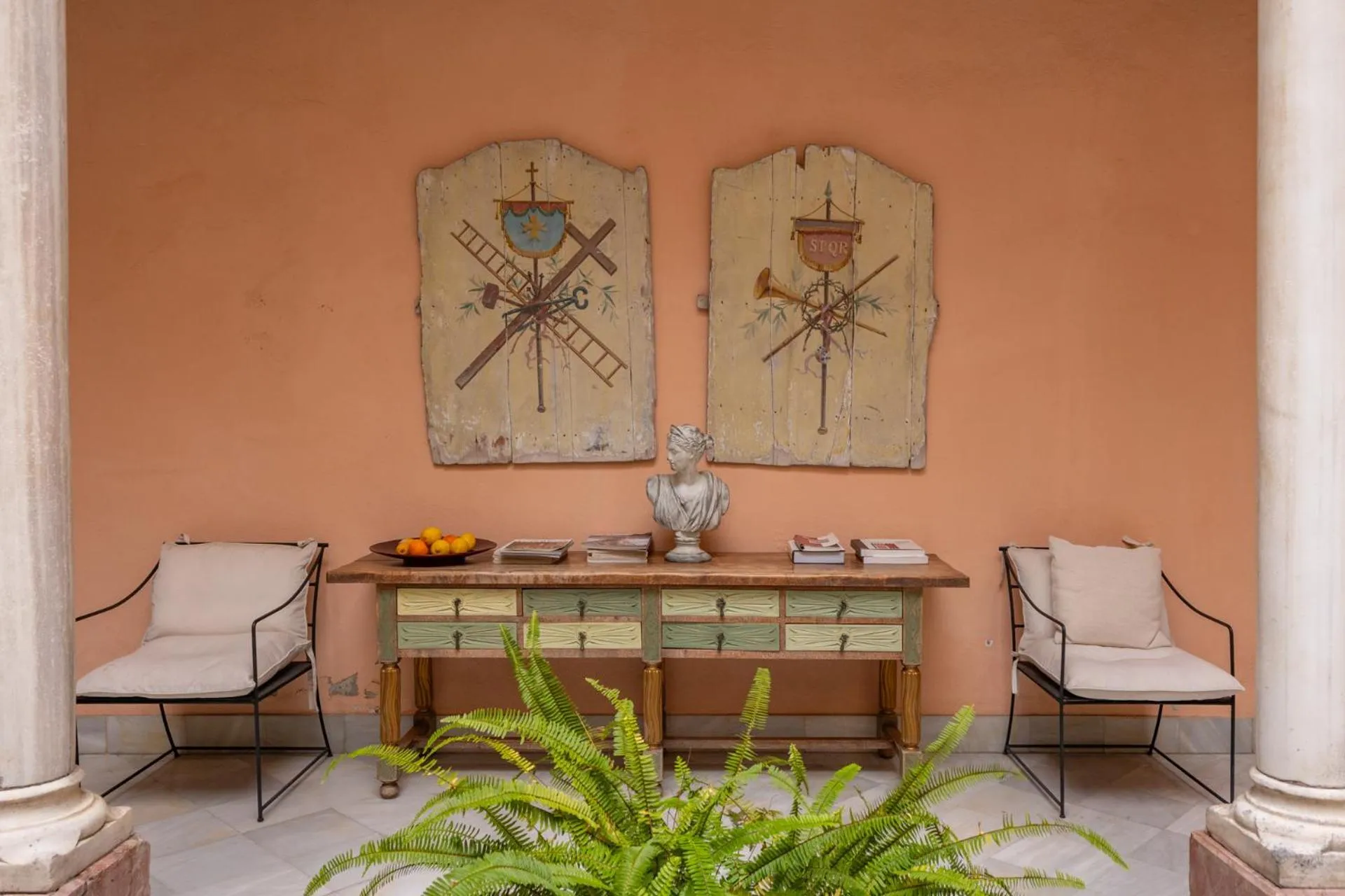 Palacio Marmoles by Valcambre