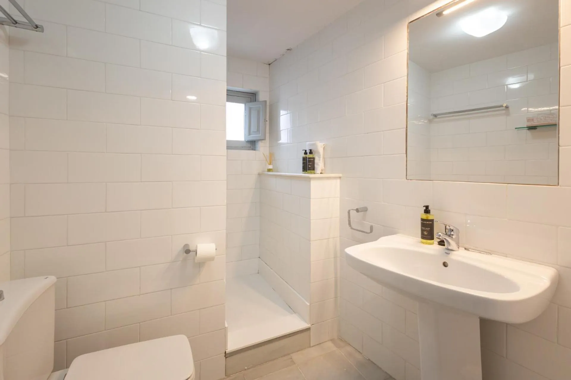 Palacio Marmoles by Valcambre