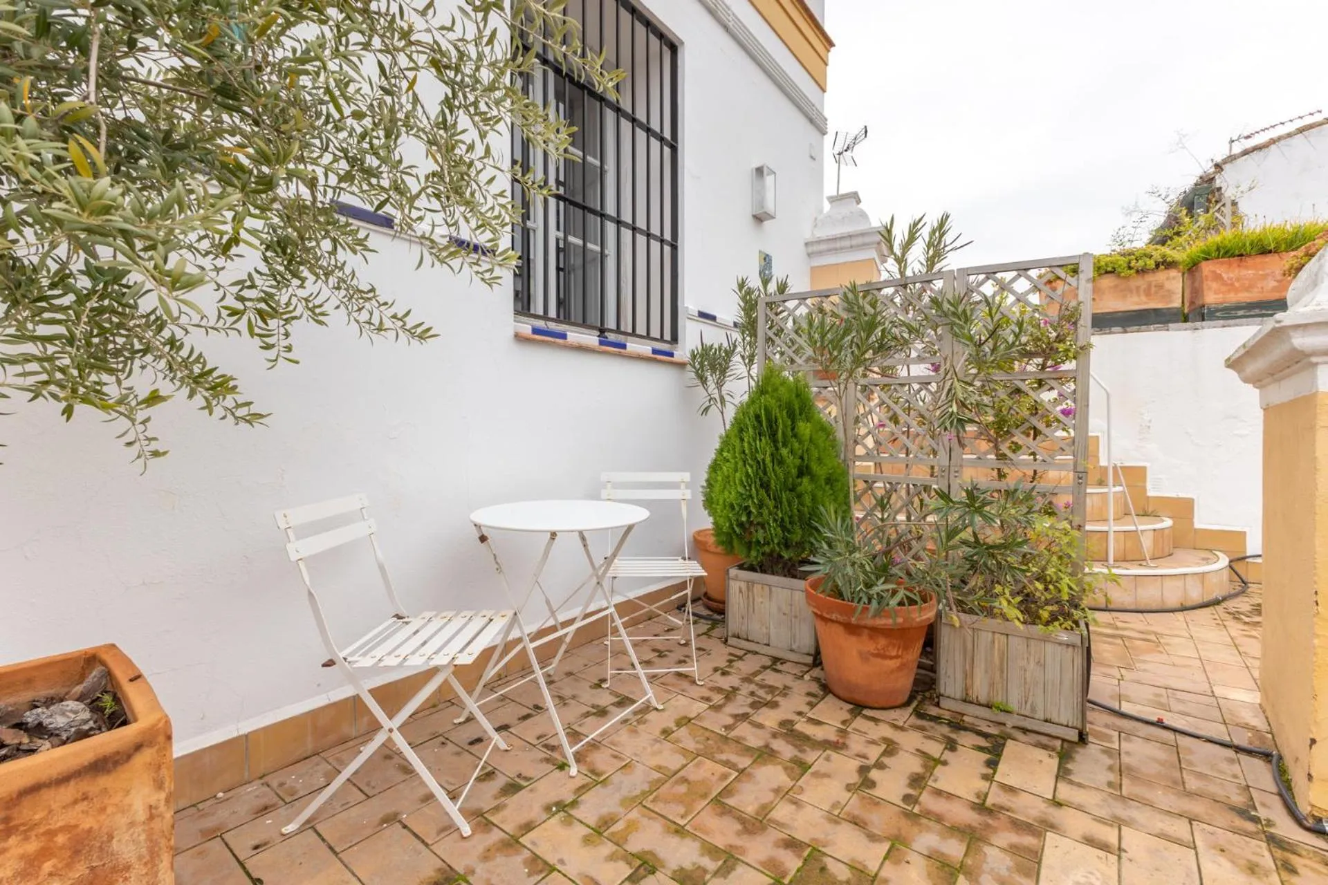 Palacio Marmoles by Valcambre