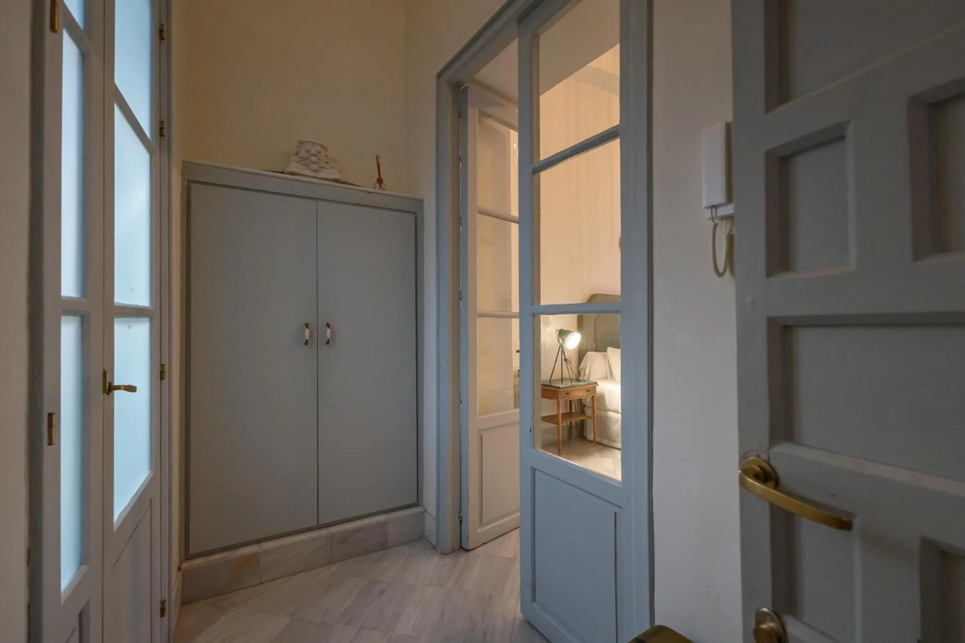 Palacio Marmoles by Valcambre