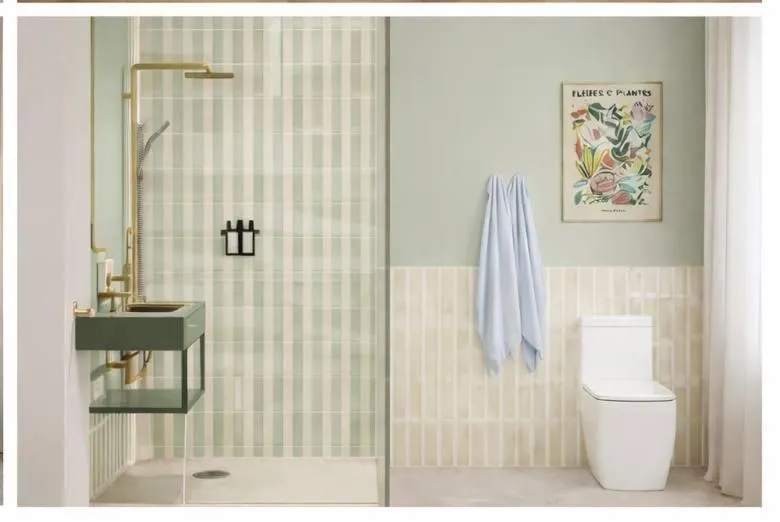 Shower in Hotel Can Solé