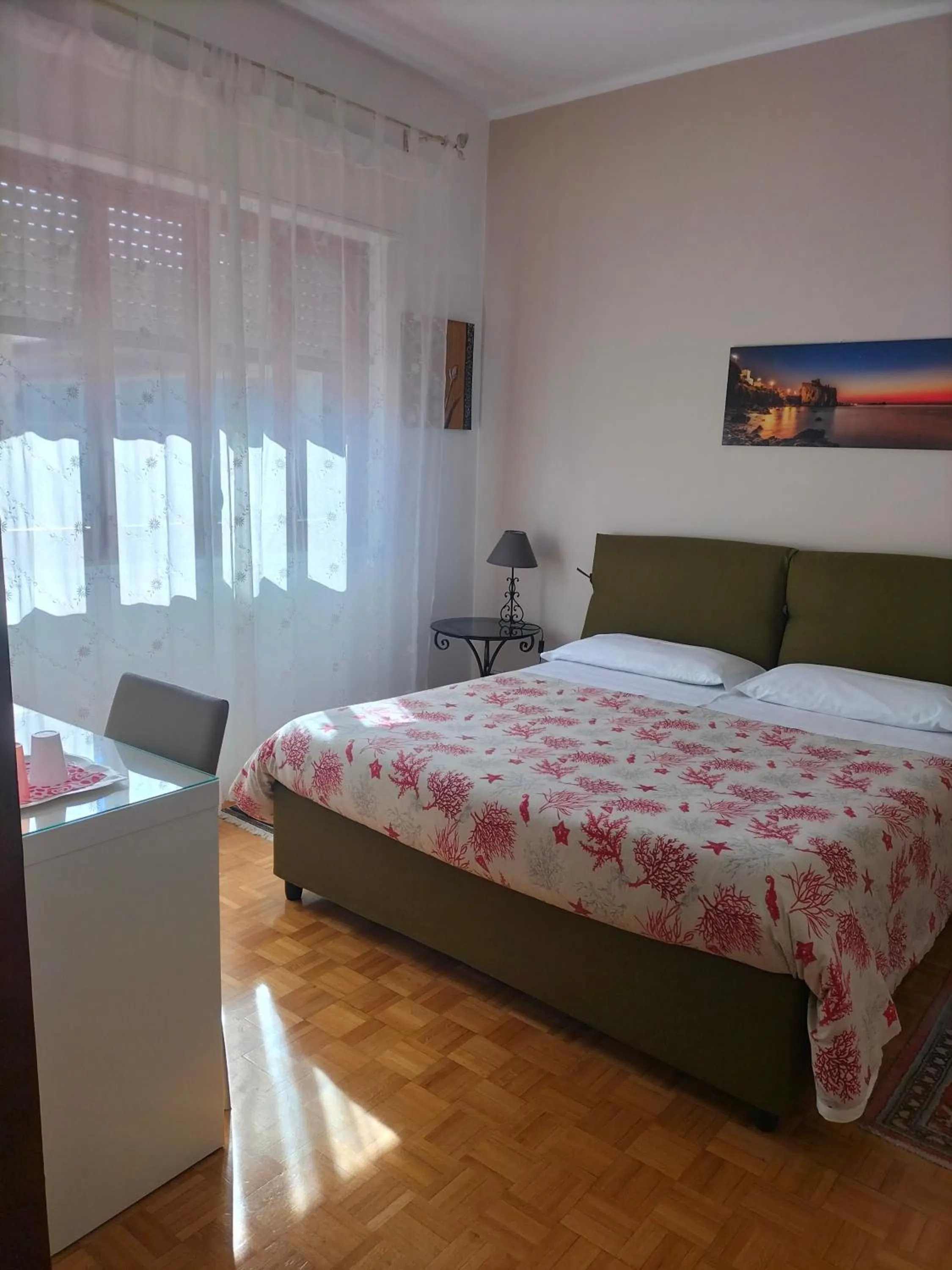 Bedroom, Bed in La Castellese