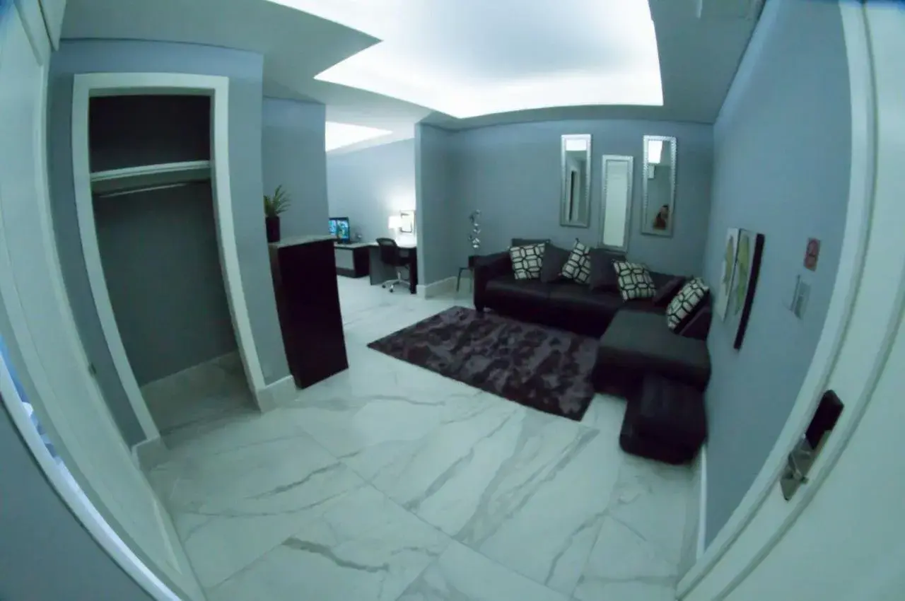 Standard Double Suite in Gran Hotel Cantera La plaza Standard Double Suite in Gran Hotel Cantera La plaza