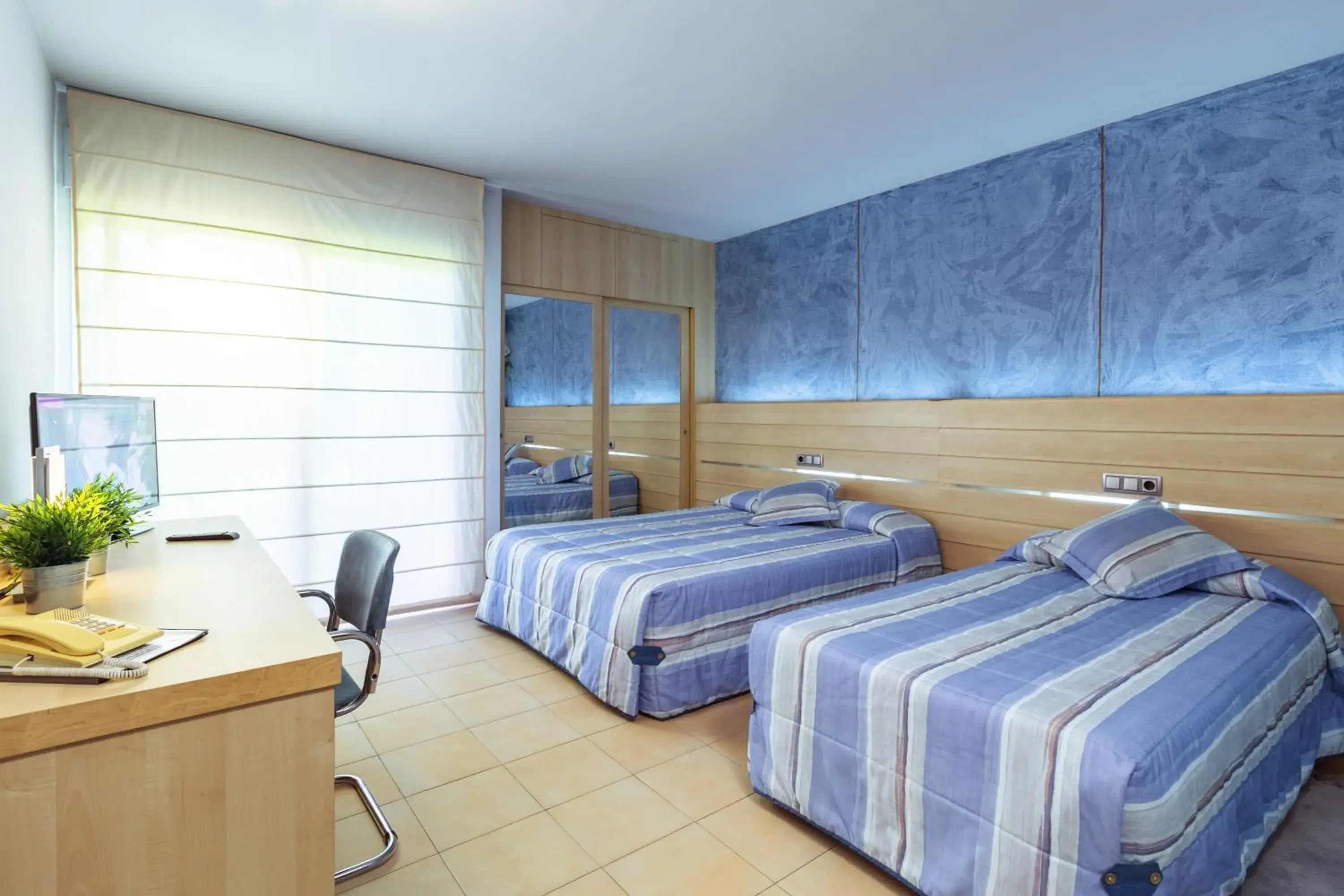 Triple Room in Hotel Sausa Triple Room in Hotel Sausa