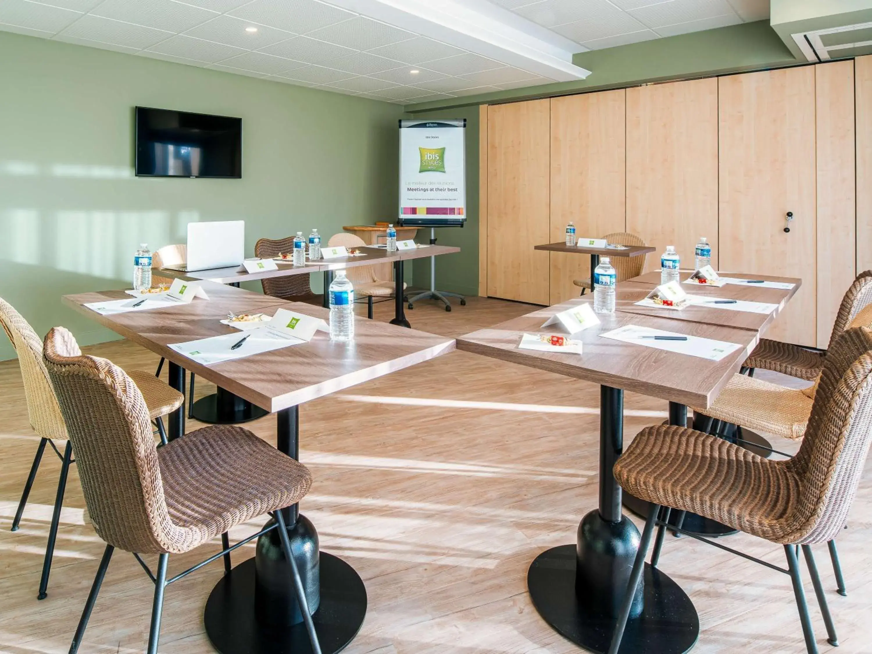 Property building in ibis Styles Antibes Property building in ibis Styles Antibes