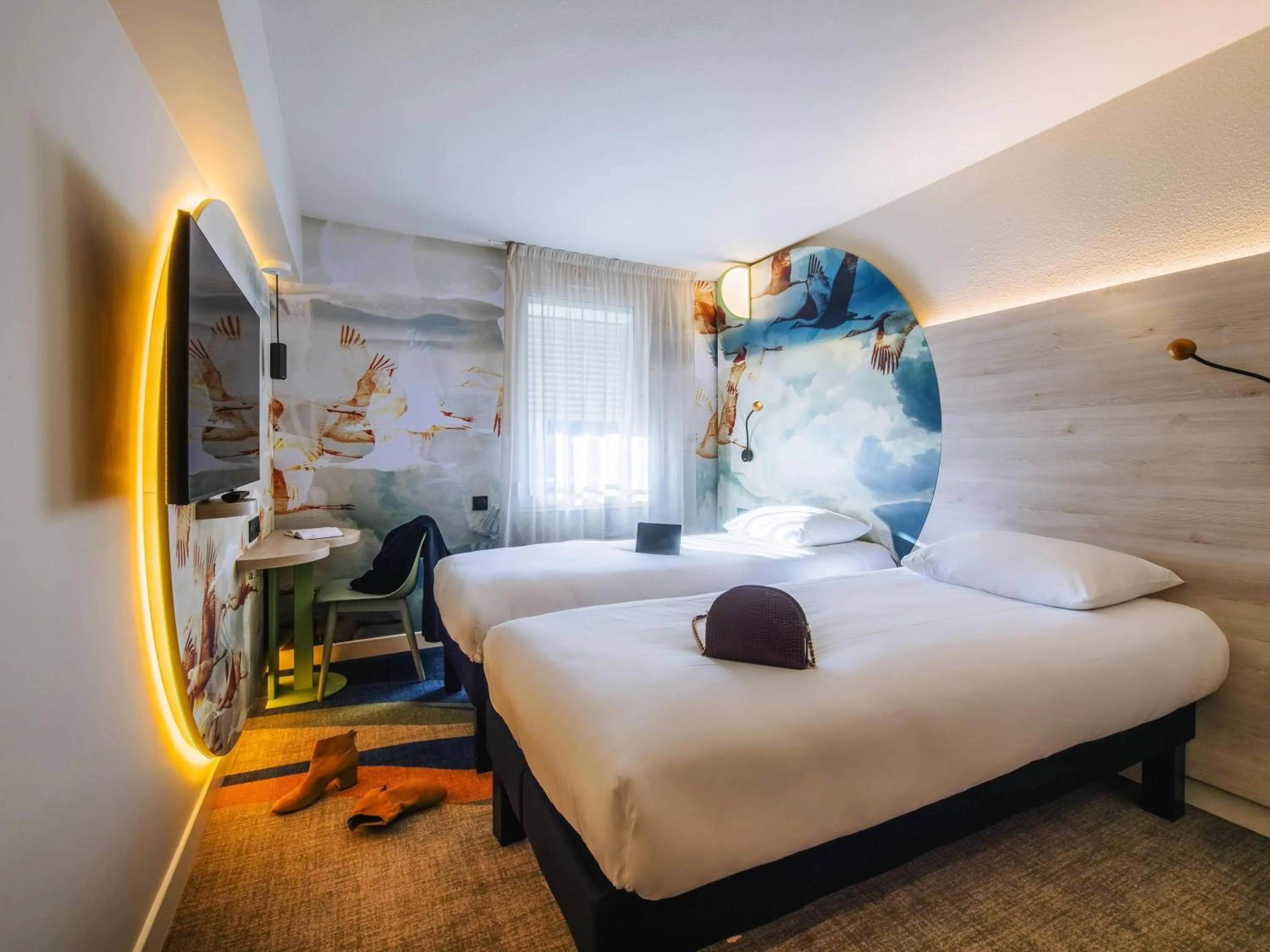 Bedroom, Bed in ibis Styles Antibes