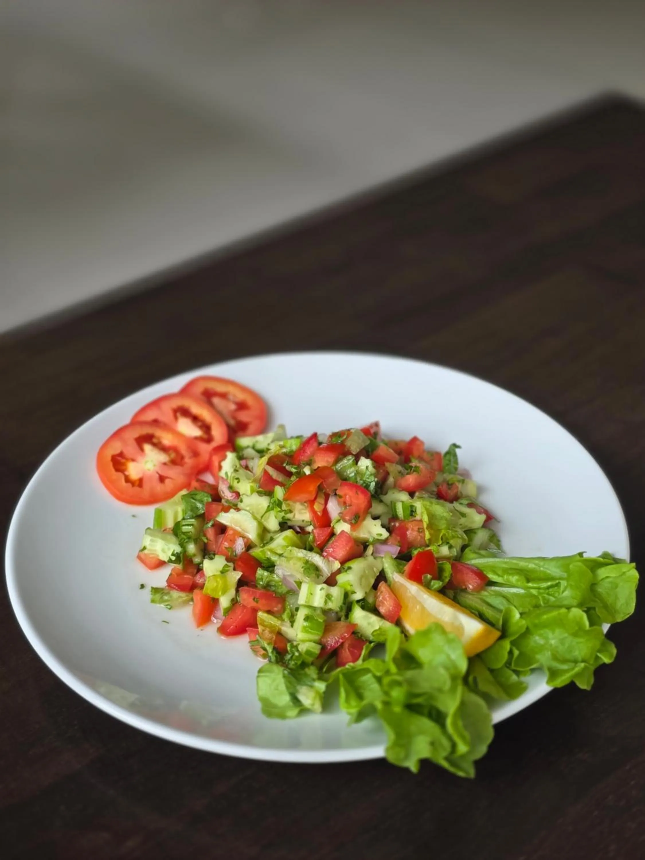 Restaurant/places to eat in Boss Suites Nana Hotel