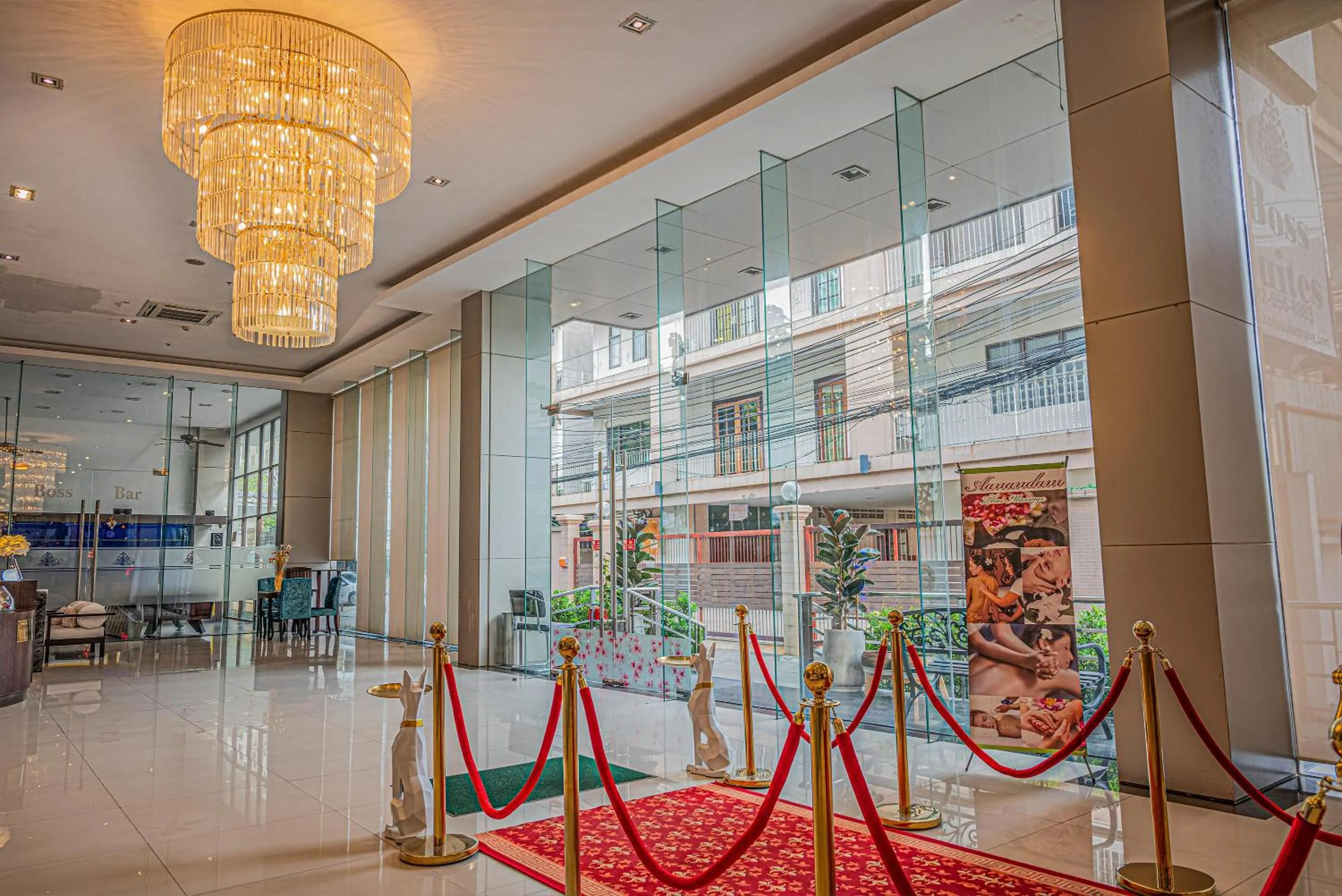 Facade/entrance in Boss Suites Nana Hotel