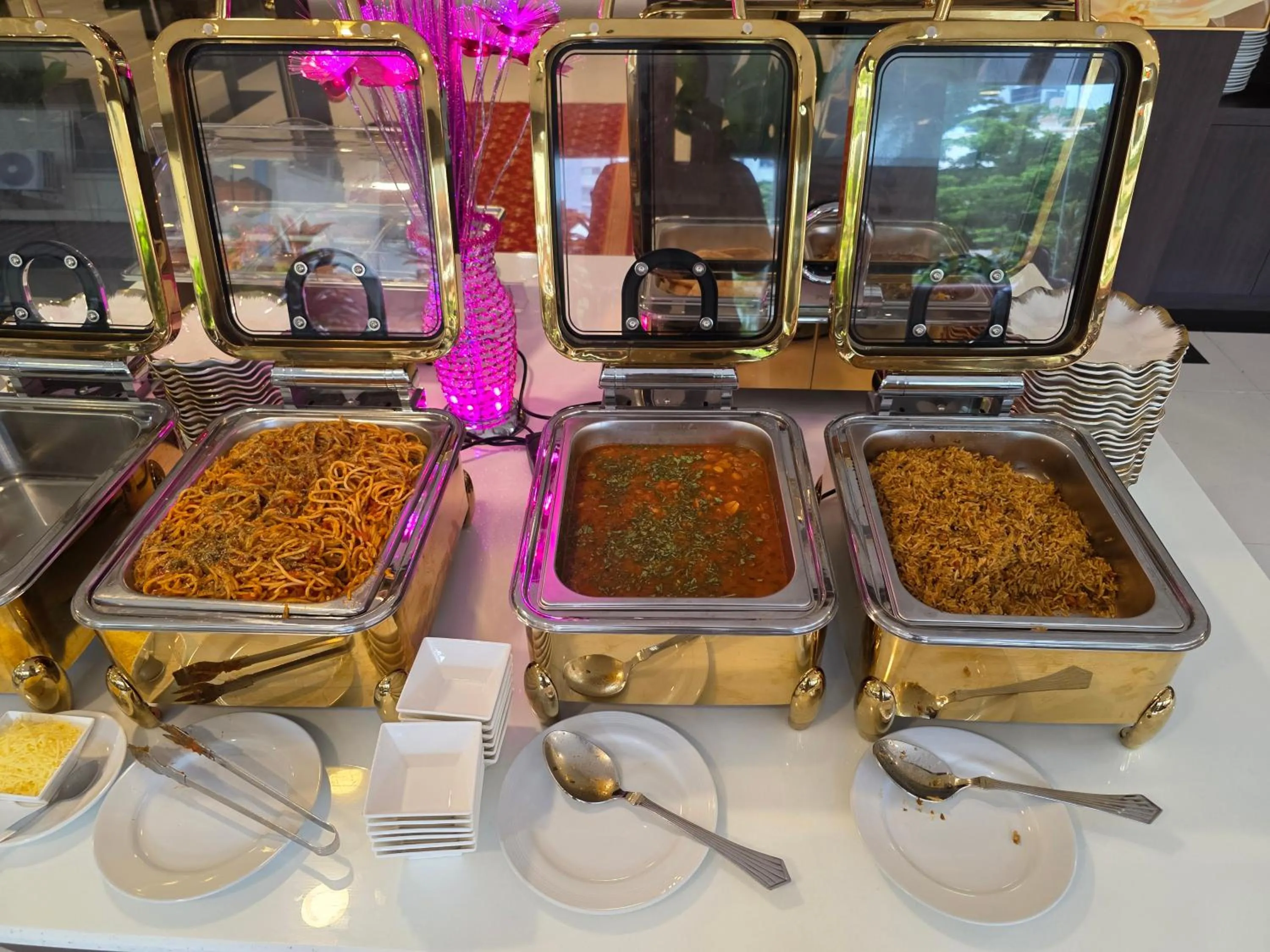 Food in Boss Suites Nana Hotel