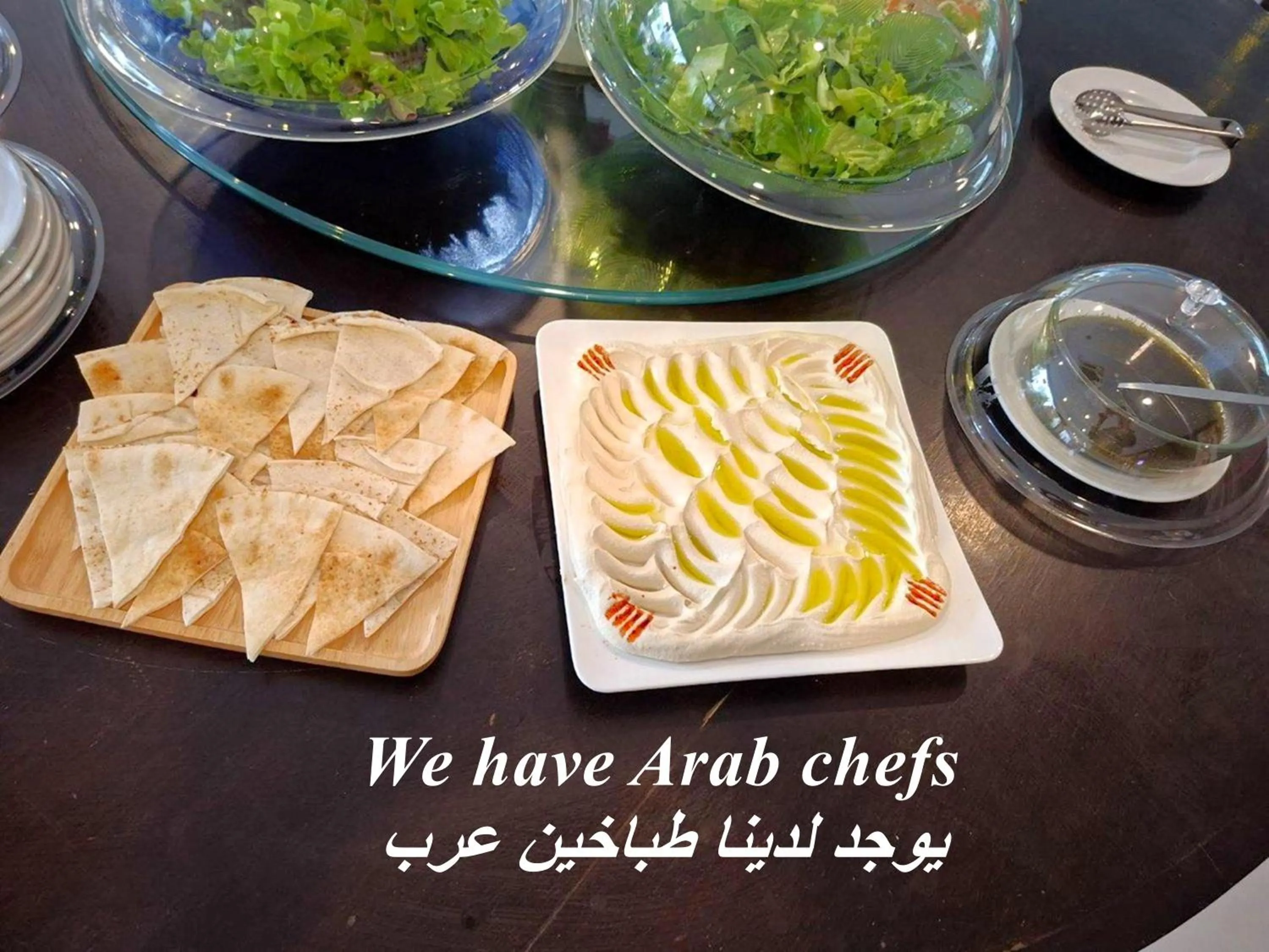 Food and drinks in Boss Suites Nana Hotel