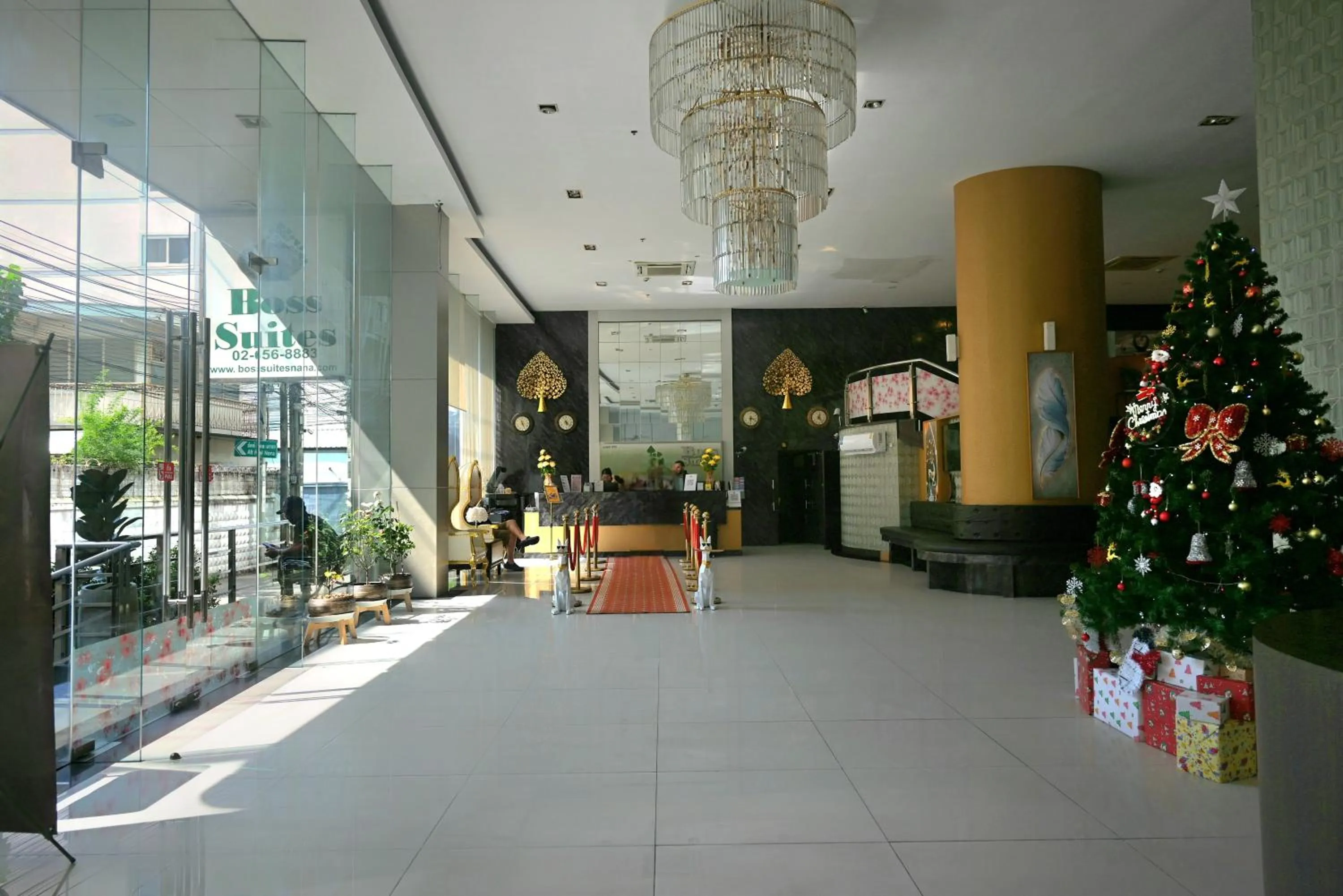 Property building in Boss Suites Nana Hotel