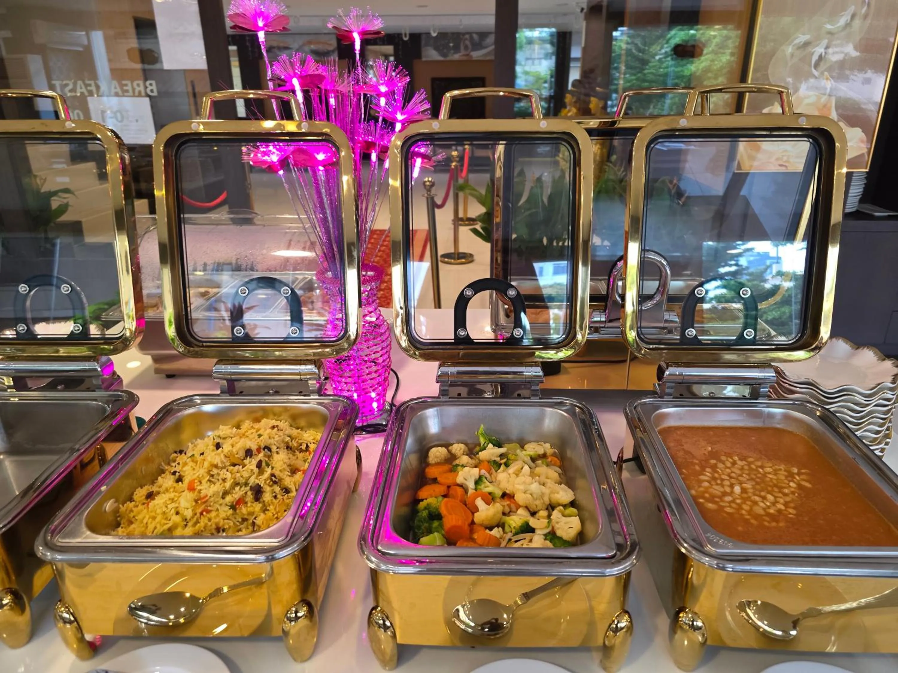 Food in Boss Suites Nana Hotel