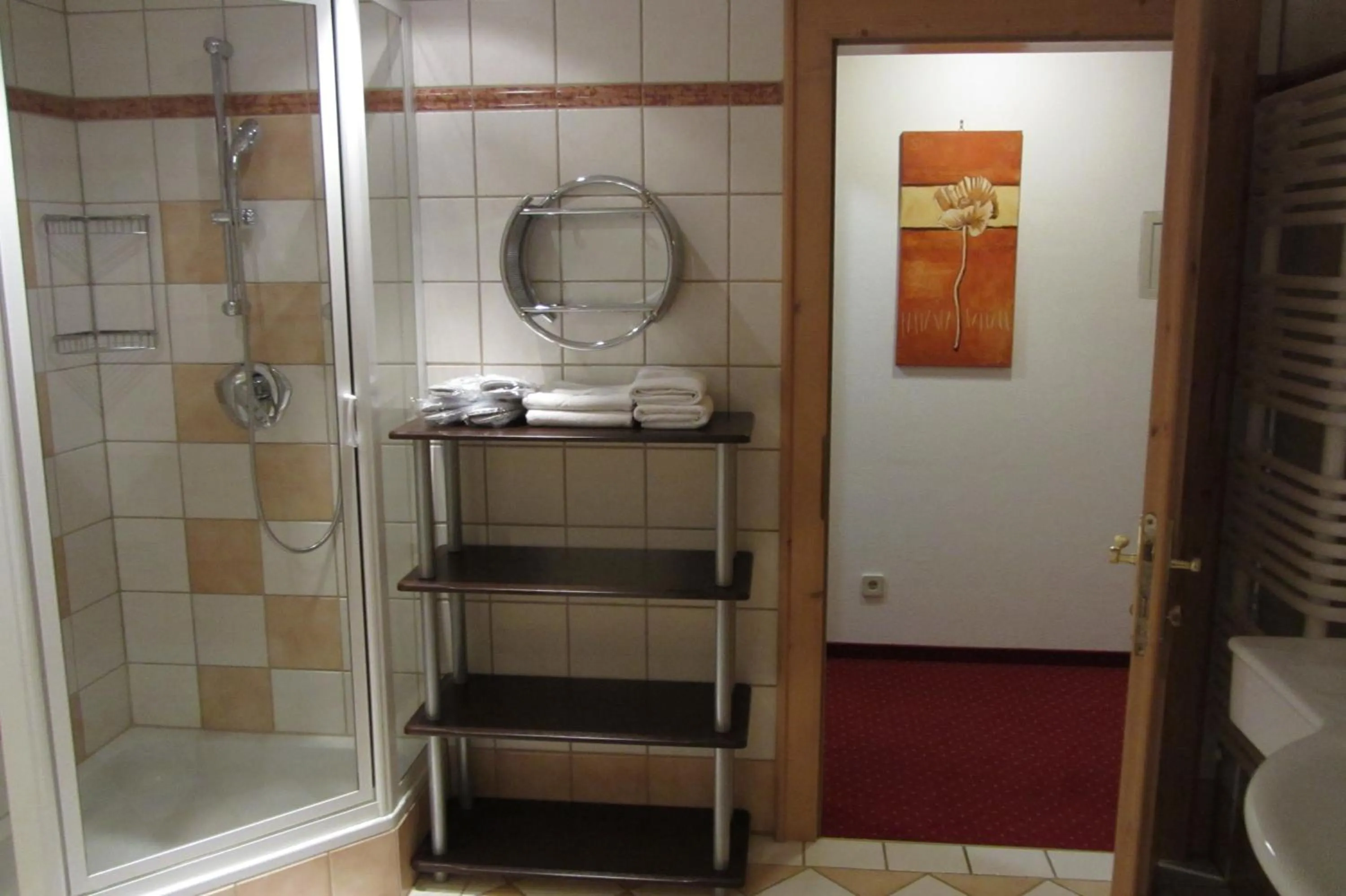 Shower in Hotel Garni Landhaus Trenkenbach