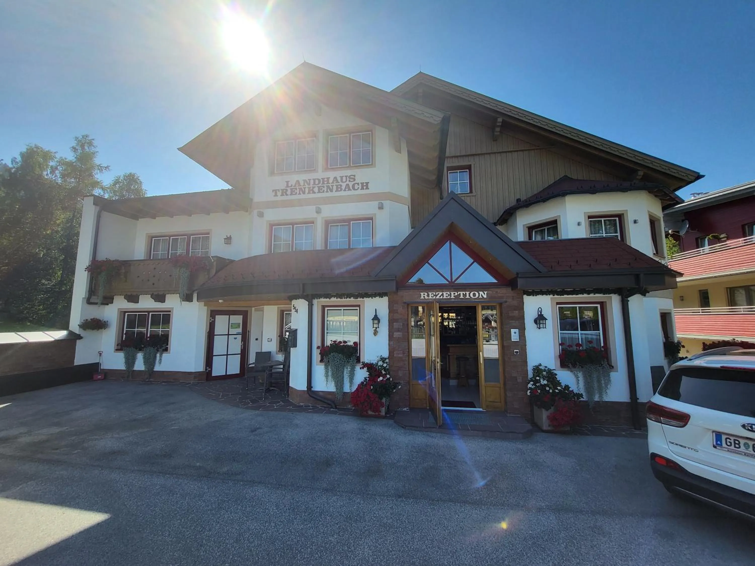 Property building in Hotel Garni Landhaus Trenkenbach