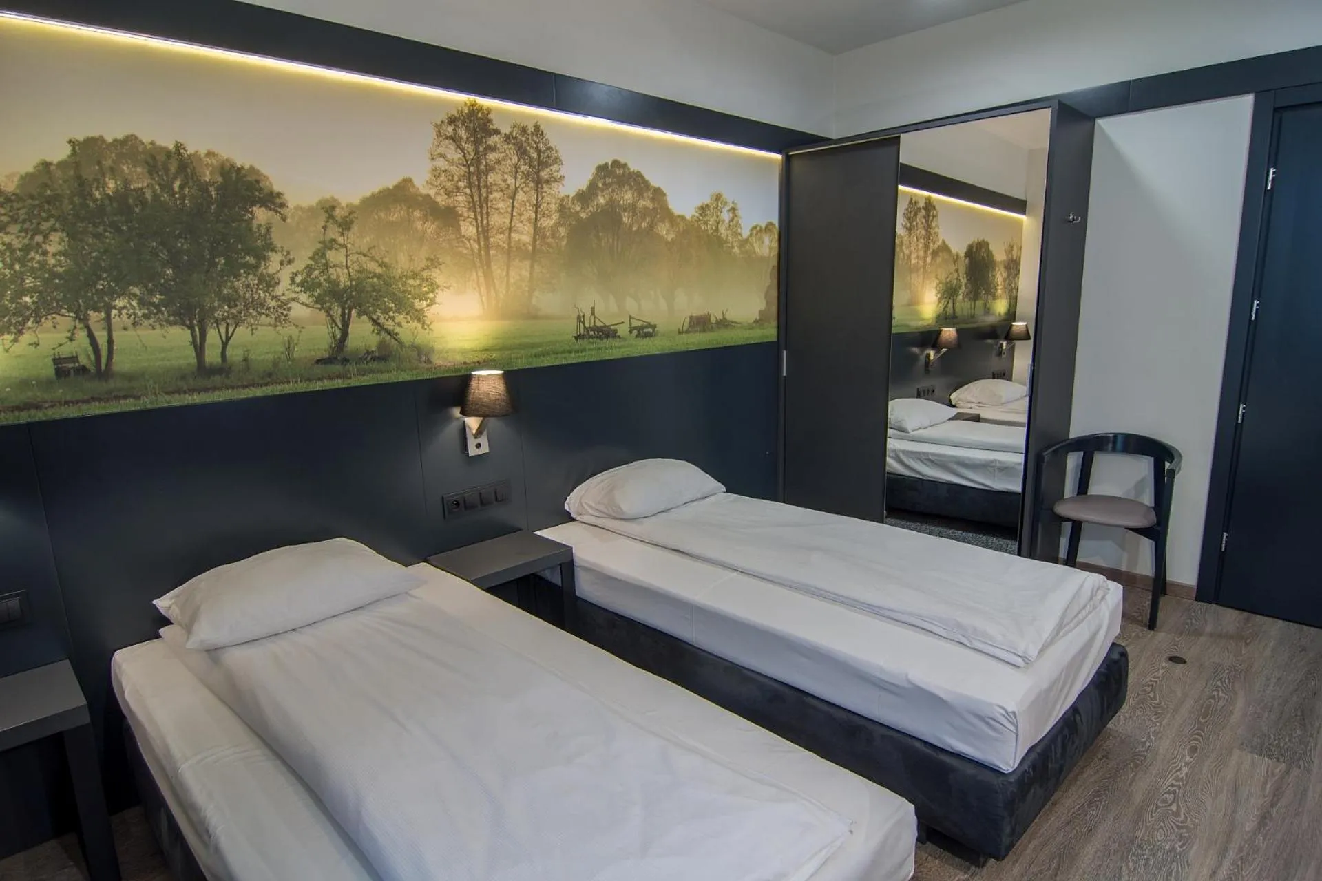 Photo of the whole room, Bed in Hotel Barczyzna Medical Spa