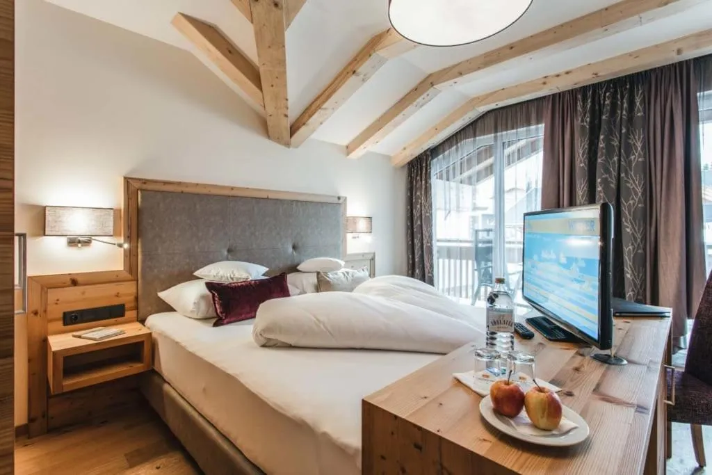 Bed in Hotel Bergblick 4 Sterne Superior