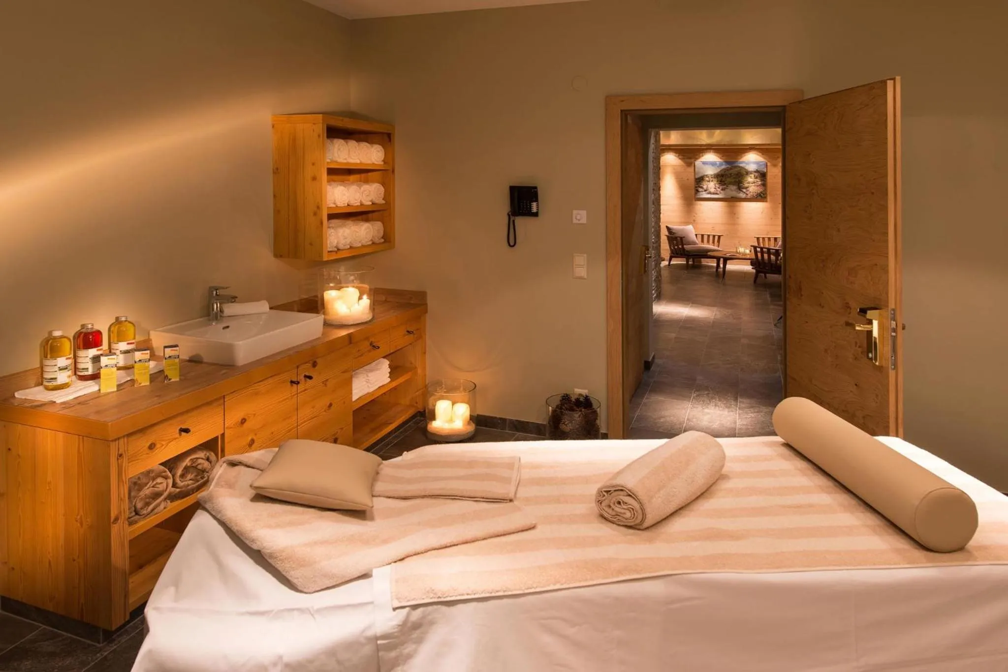 Massage, Bed in Hotel Bergblick 4 Sterne Superior