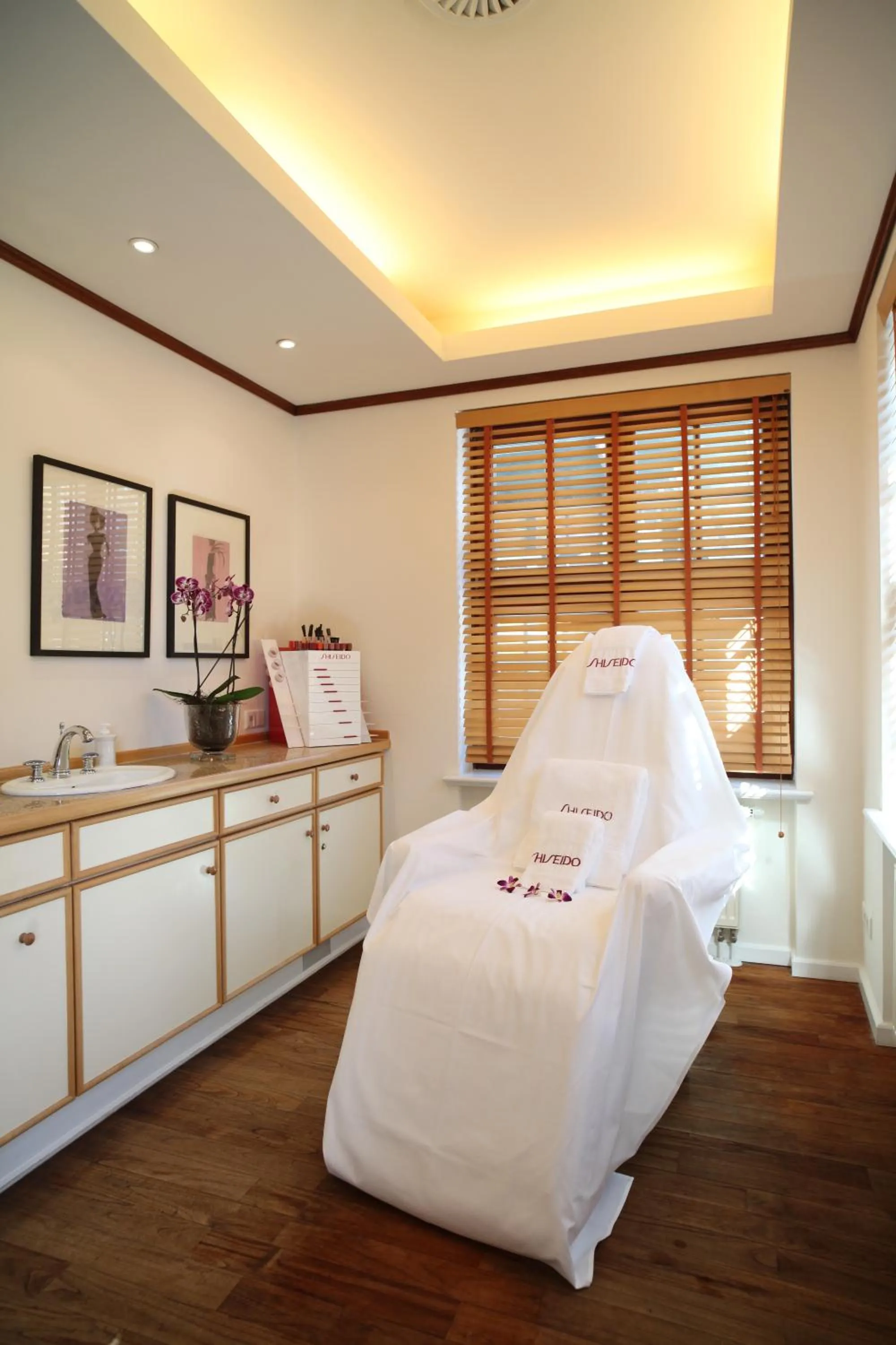 Spa and wellness centre/facilities, Bed in Hotel Stadt Hamburg