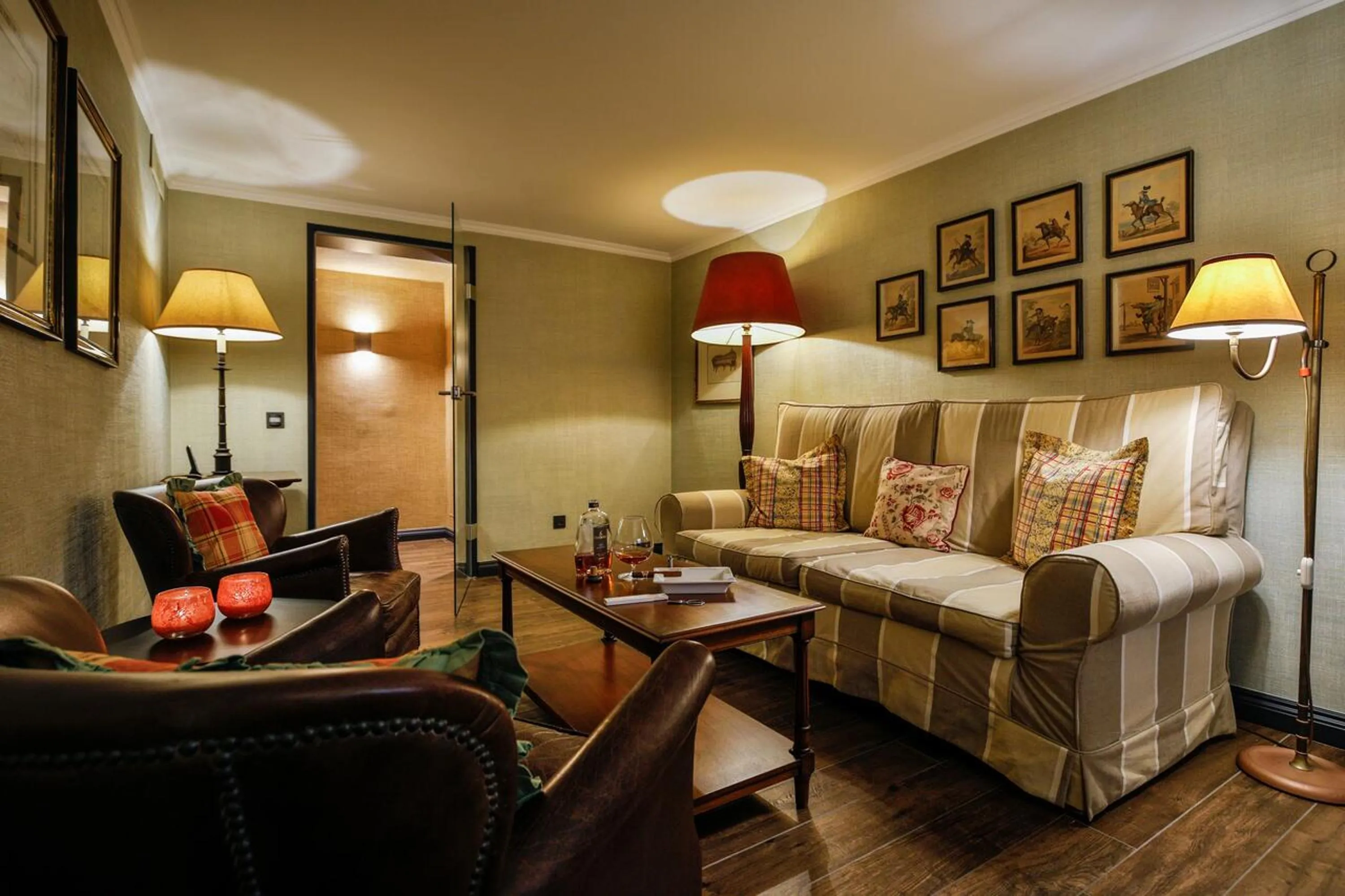 Lounge or bar, Bed in Hotel Stadt Hamburg