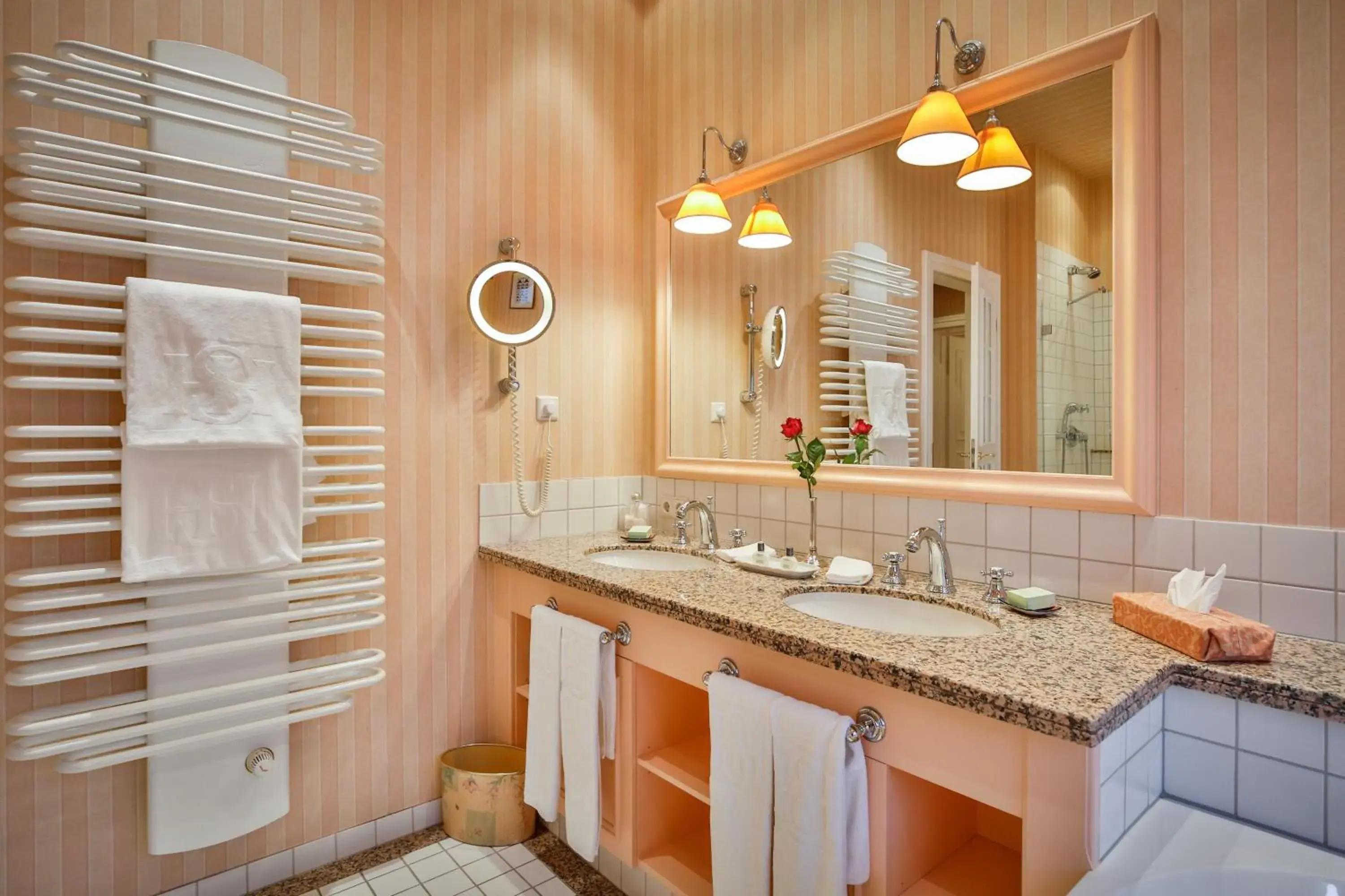 Bathroom in Hotel Stadt Hamburg Bathroom in Hotel Stadt Hamburg