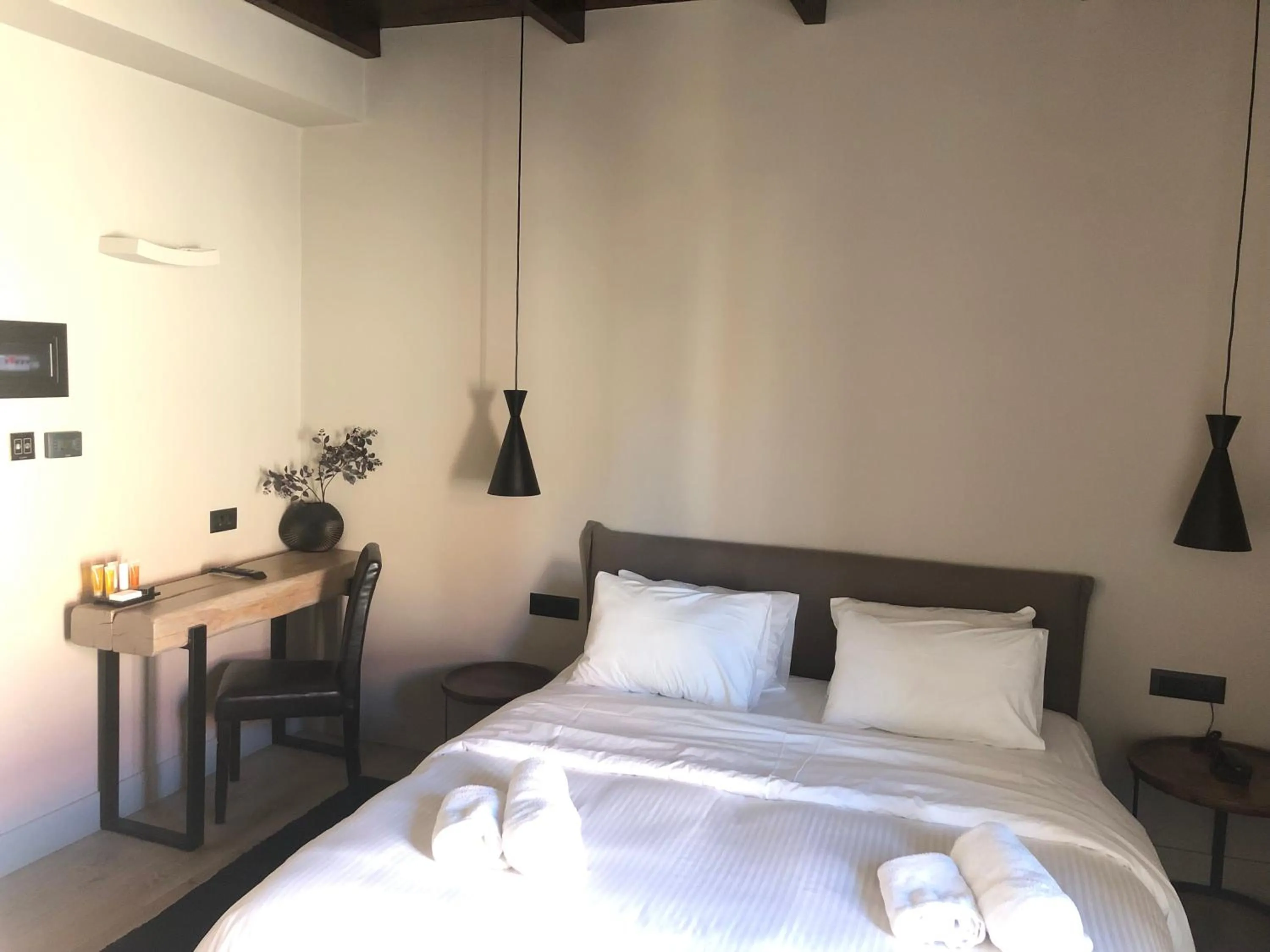 Breakfast, Bed in Anesis Hotel