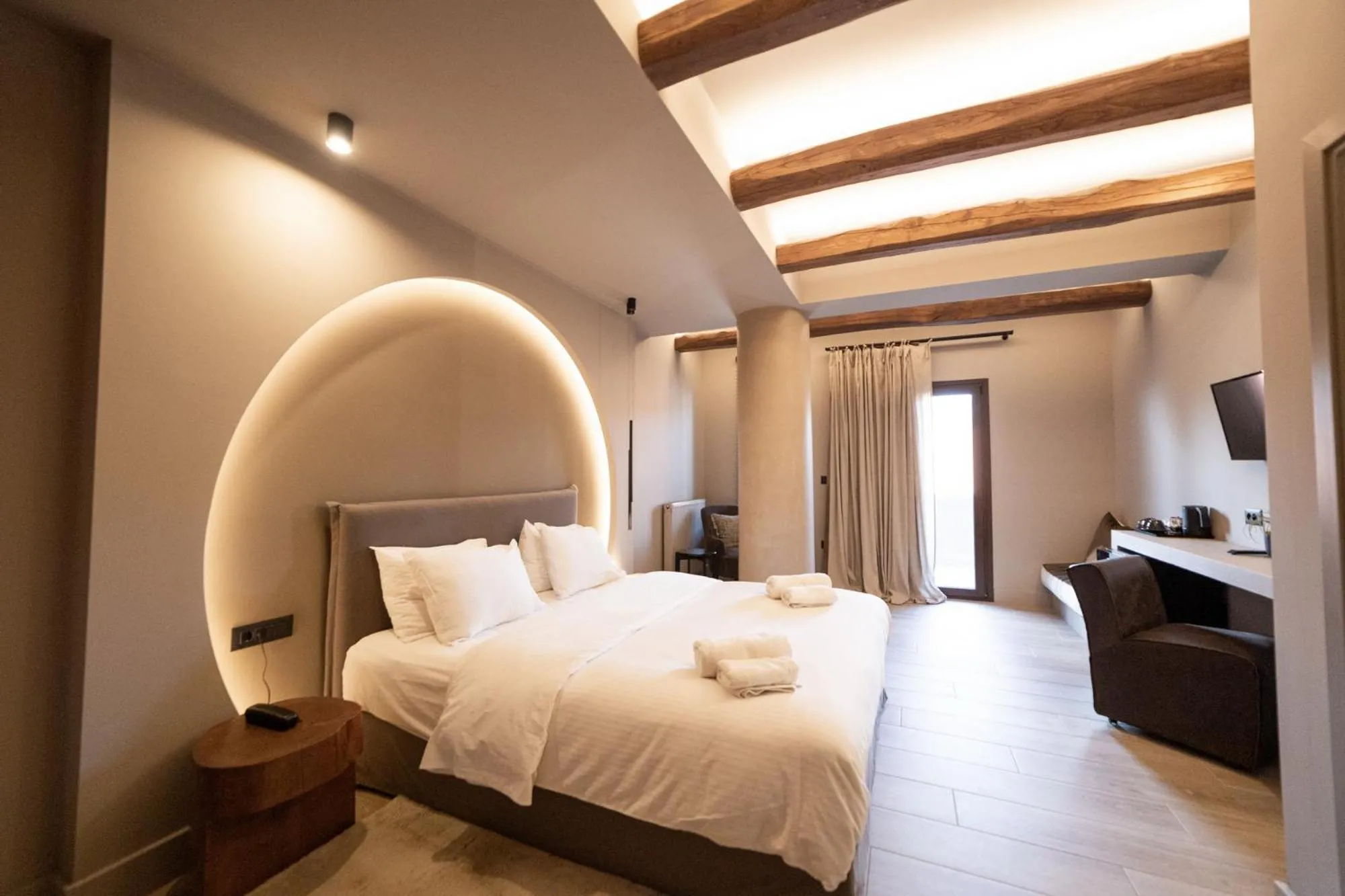 Breakfast, Bed in Anesis Hotel