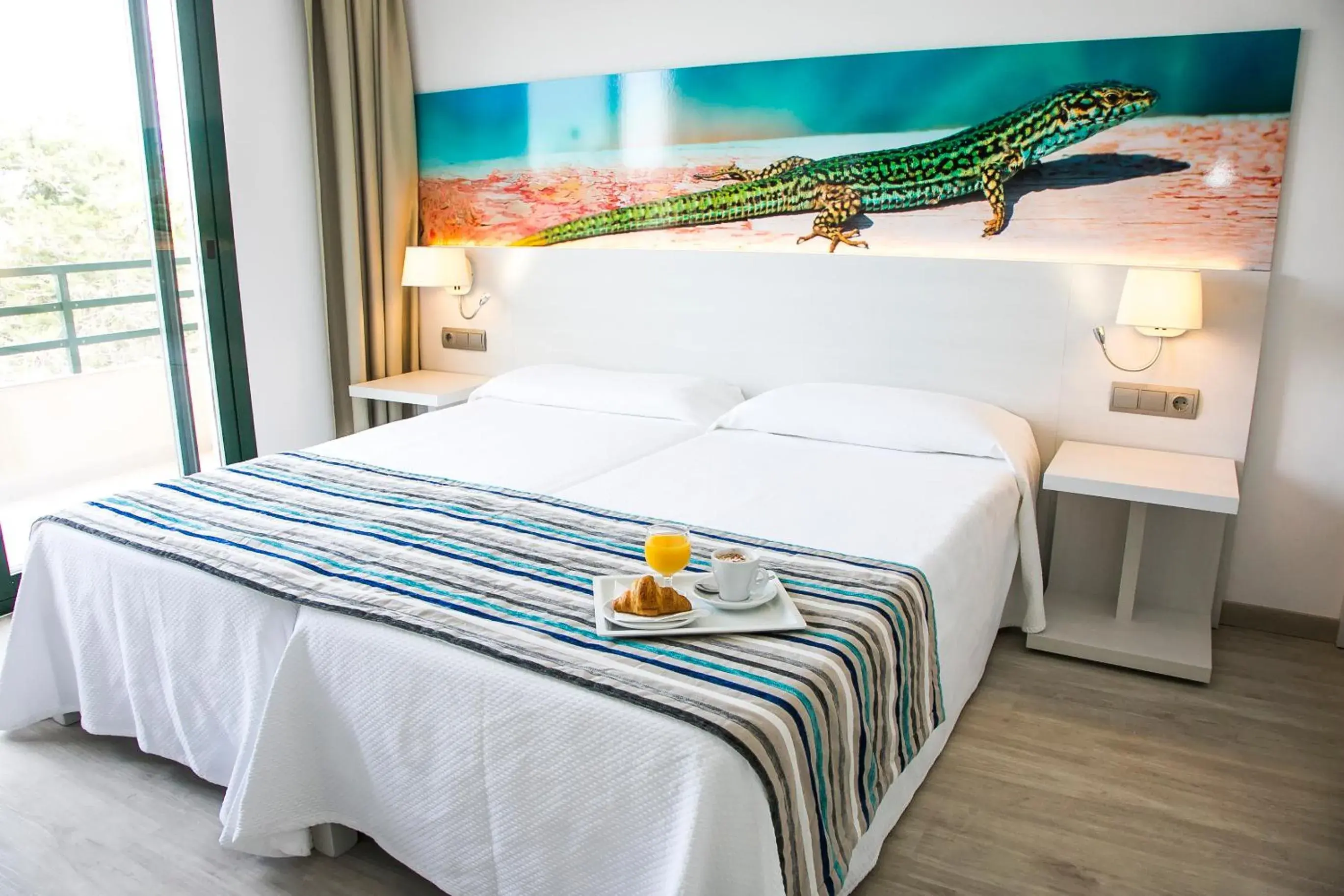 Twin Room in Hotel Rosales Formentera Twin Room in Hotel Rosales Formentera
