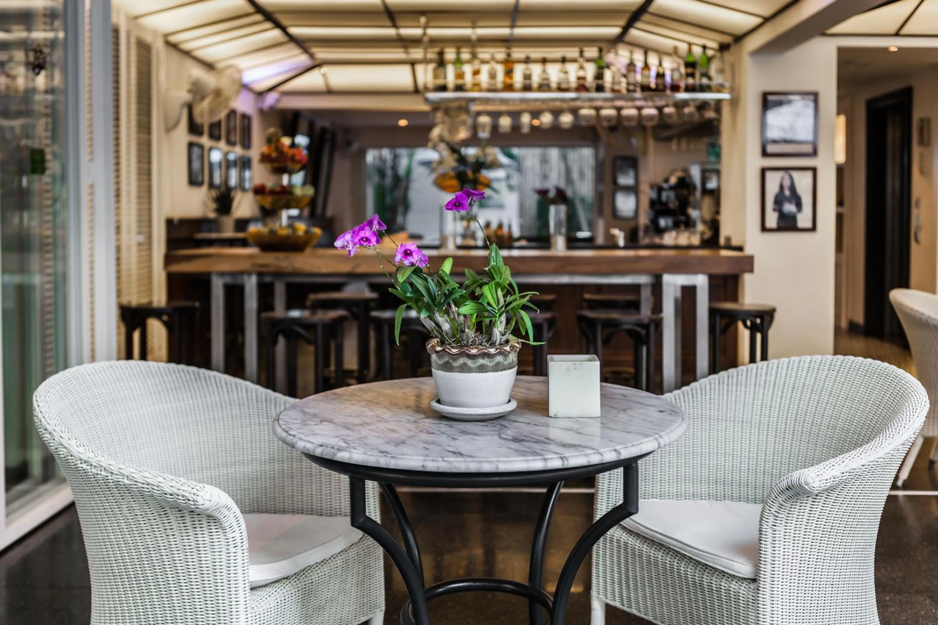 Restaurant/places to eat in BYD Lofts - Boutique Hotel & Serviced Apartments - Patong Beach, Phuket