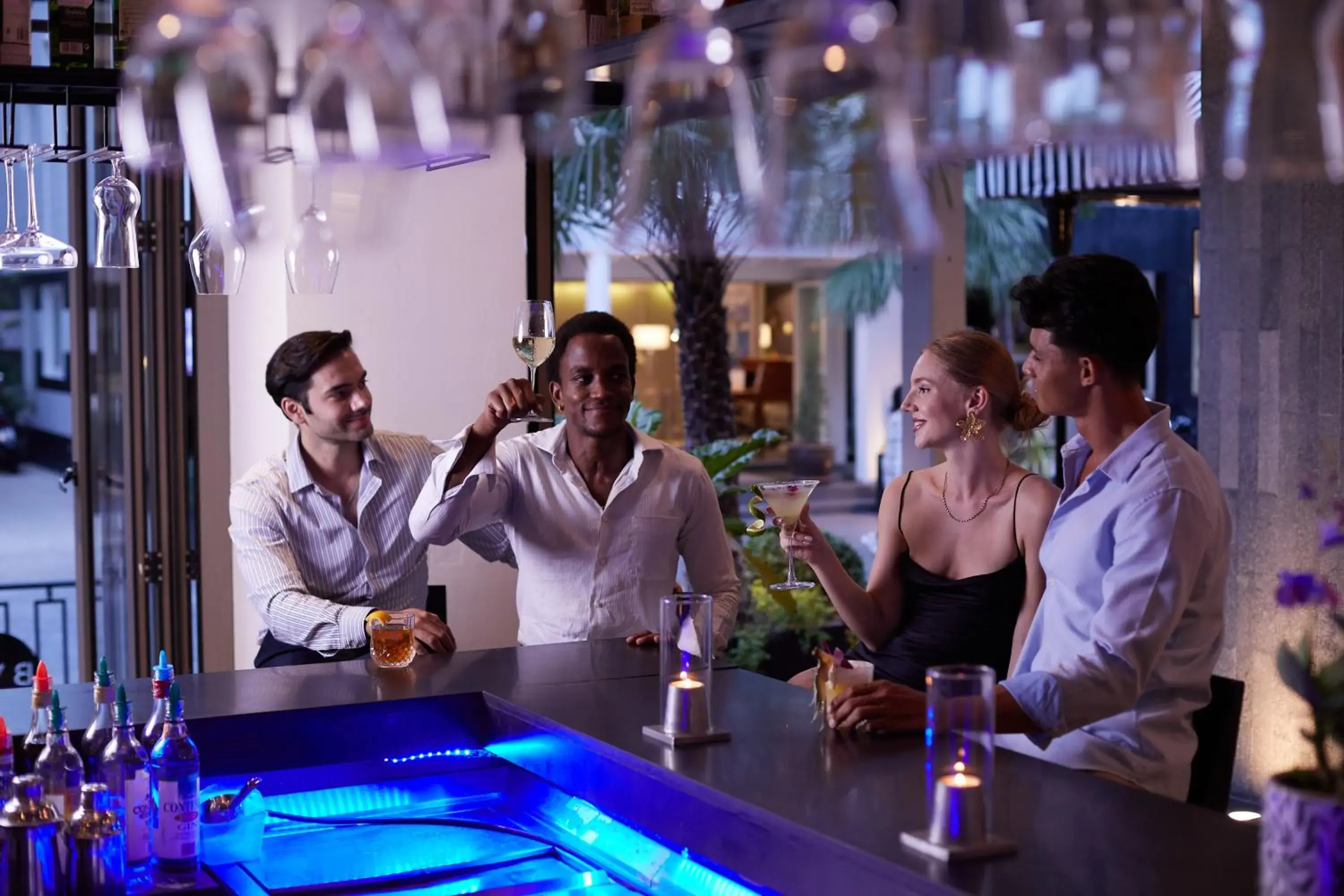 Restaurant/places to eat in BYD Lofts - Boutique Hotel & Serviced Apartments - Patong Beach, Phuket Restaurant/places to eat in BYD Lofts - Boutique Hotel & Serviced Apartments - Patong Beach, Phuket