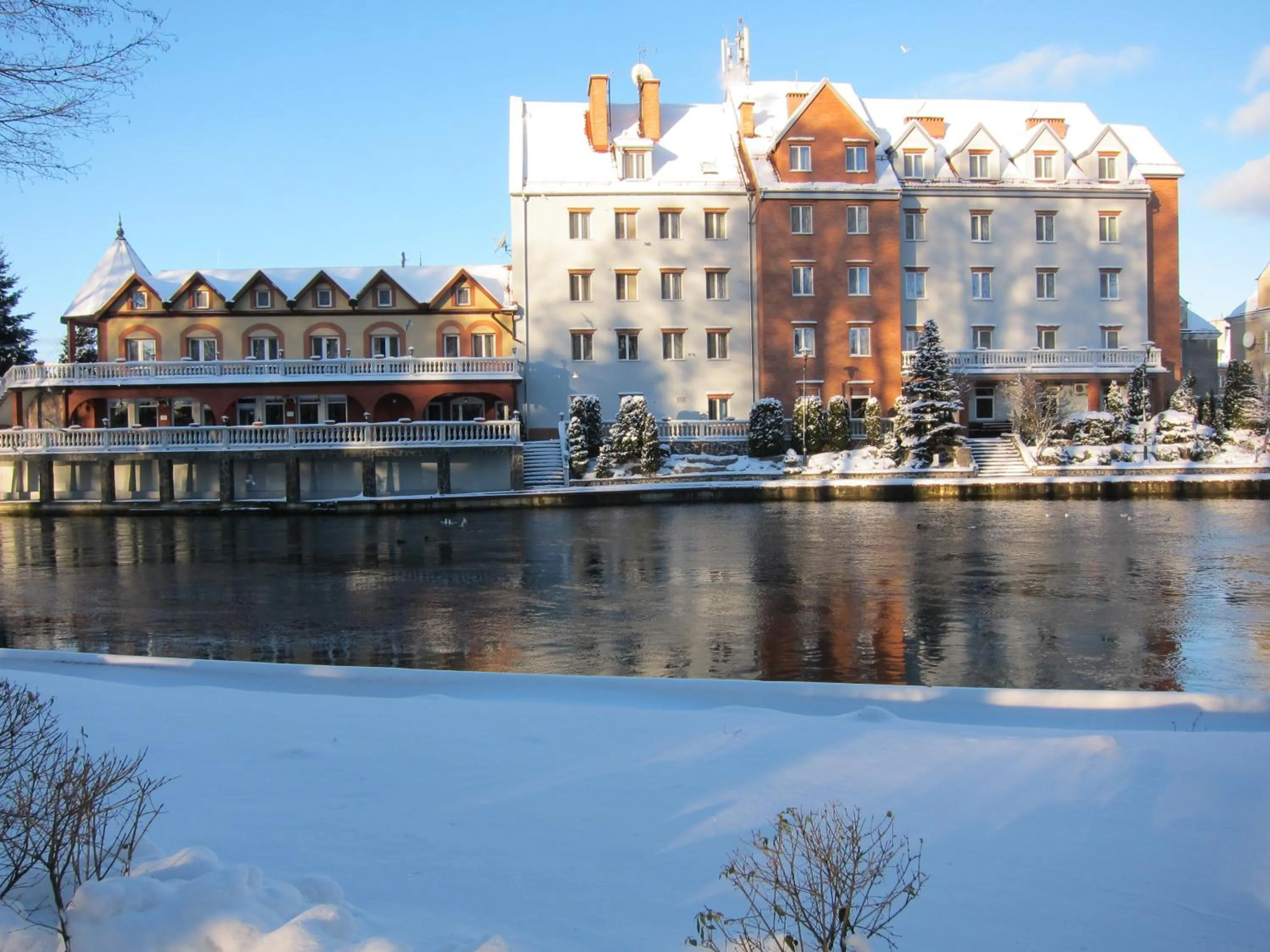 Property building in Hotel Nad Pisą