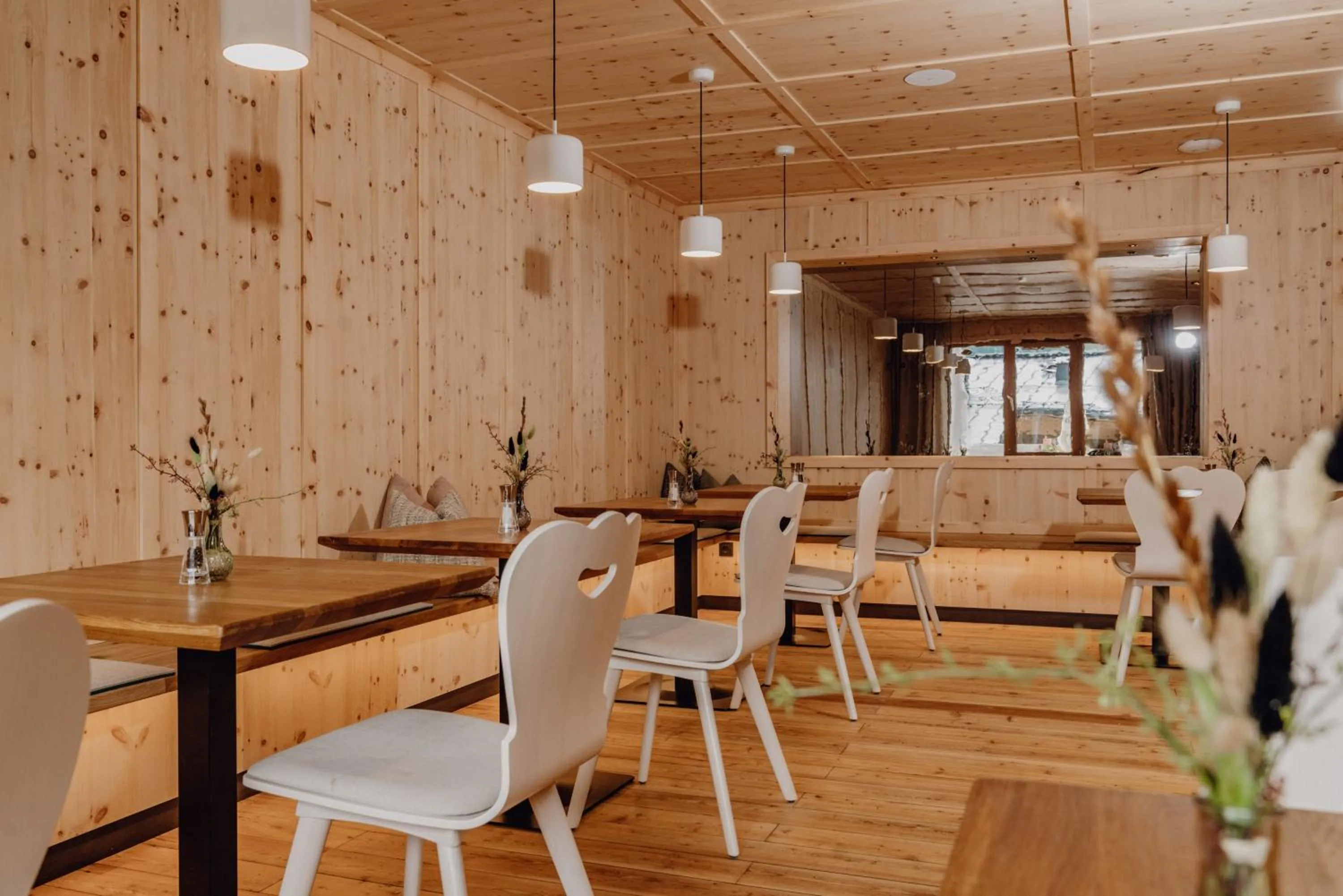 Restaurant/places to eat in Ferienalm Panorama Apartments