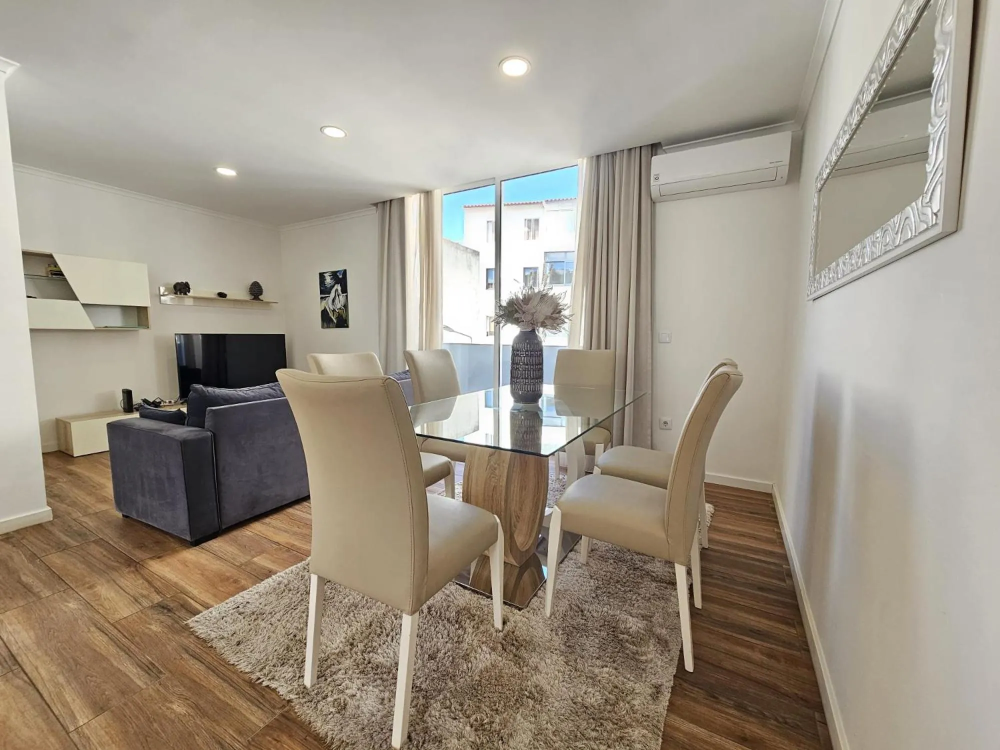Mary Jane Apartment Funchal by Rentallido