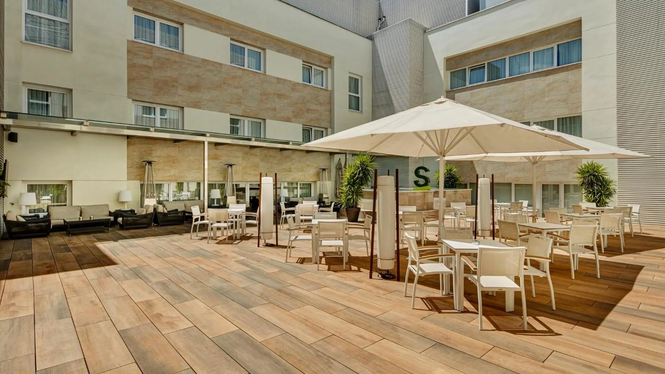 Balcony/Terrace in Sercotel Coliseo