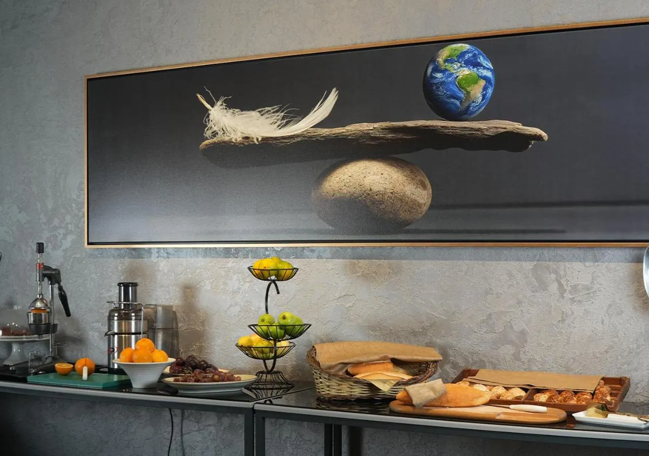 Restaurant/places to eat in The Wings Hotels Neva Palas