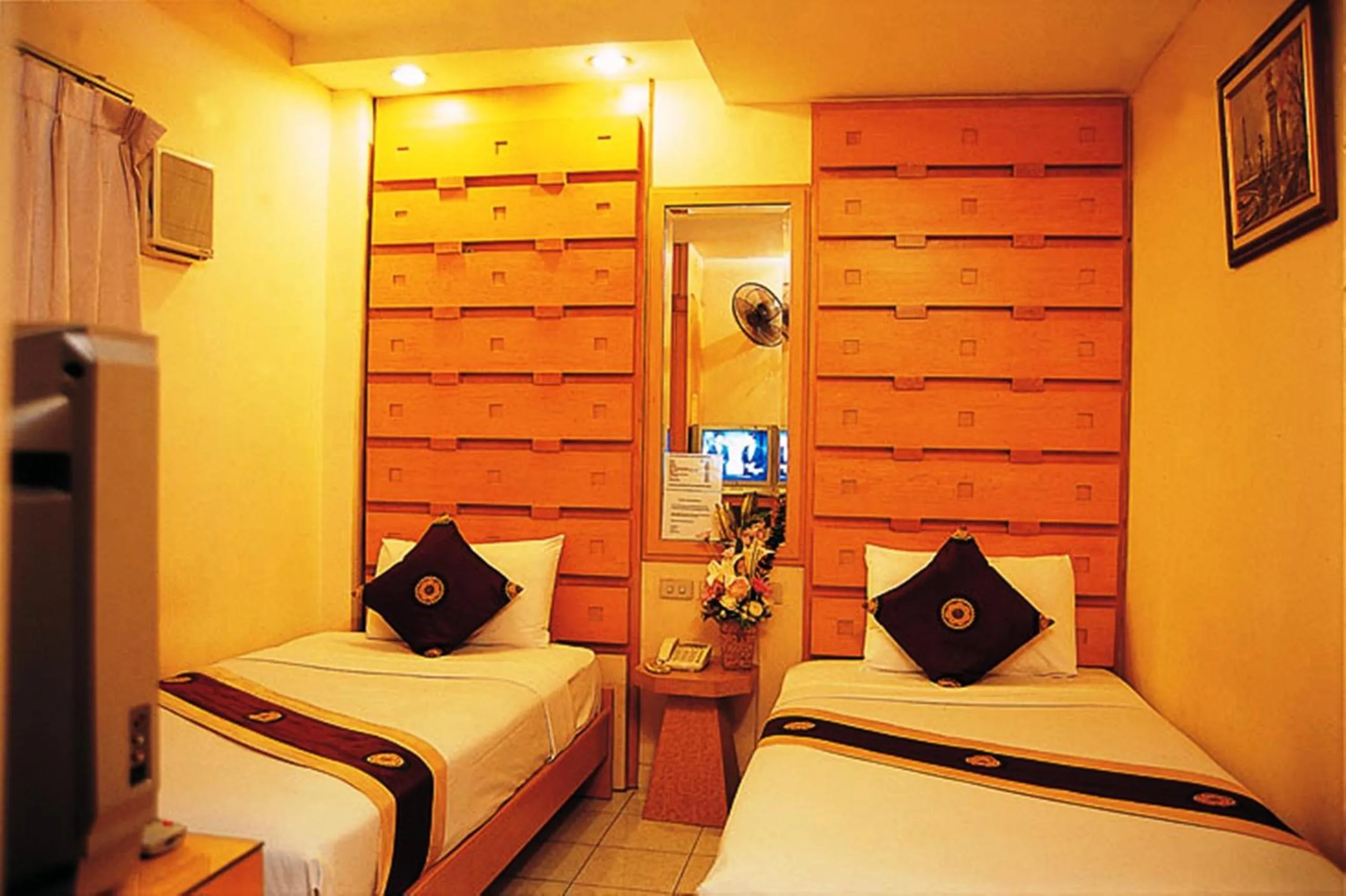 Bedroom in Sam's Lodge