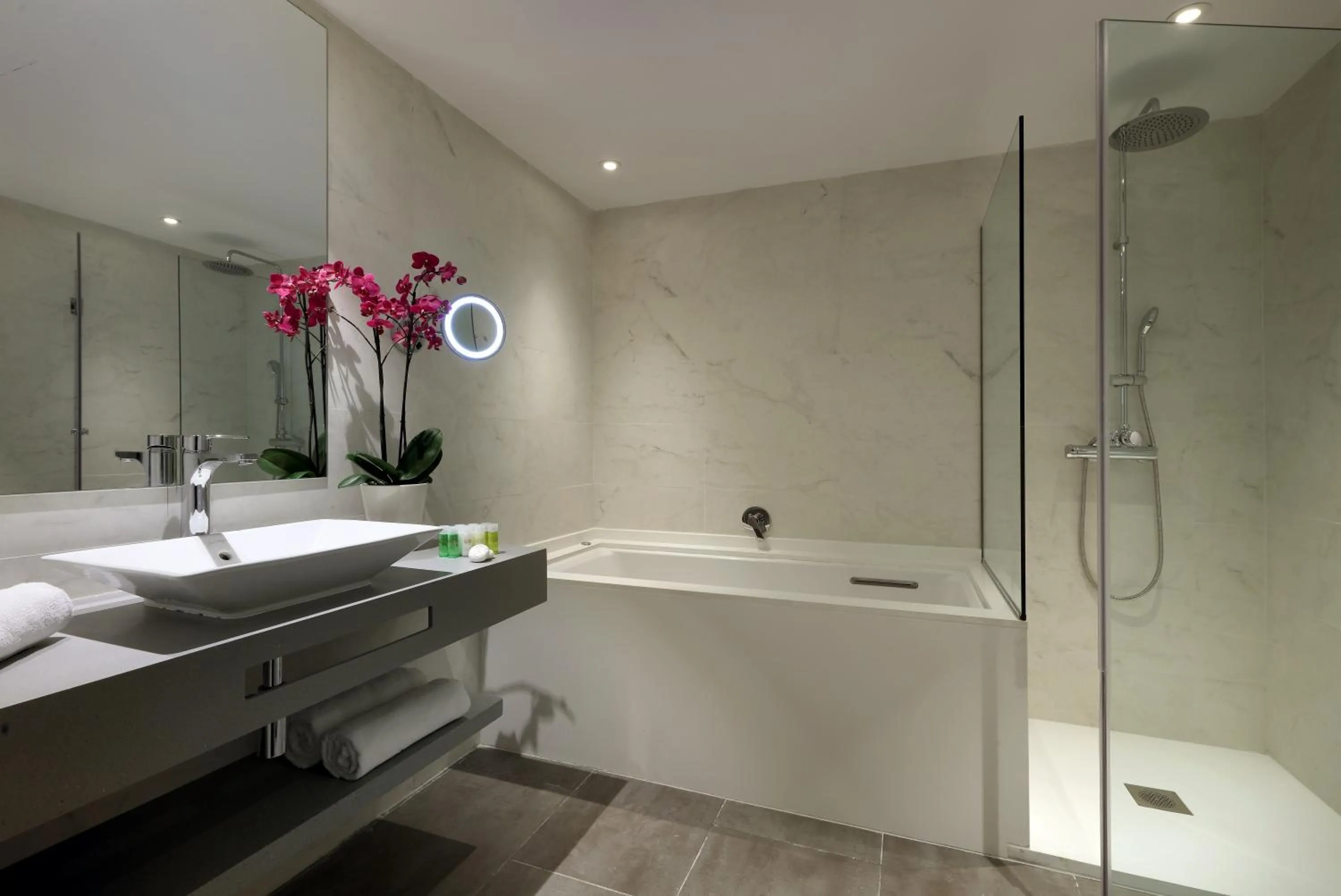 Hot Tub in Palladium Hotel Cala Llonga - Adults Only